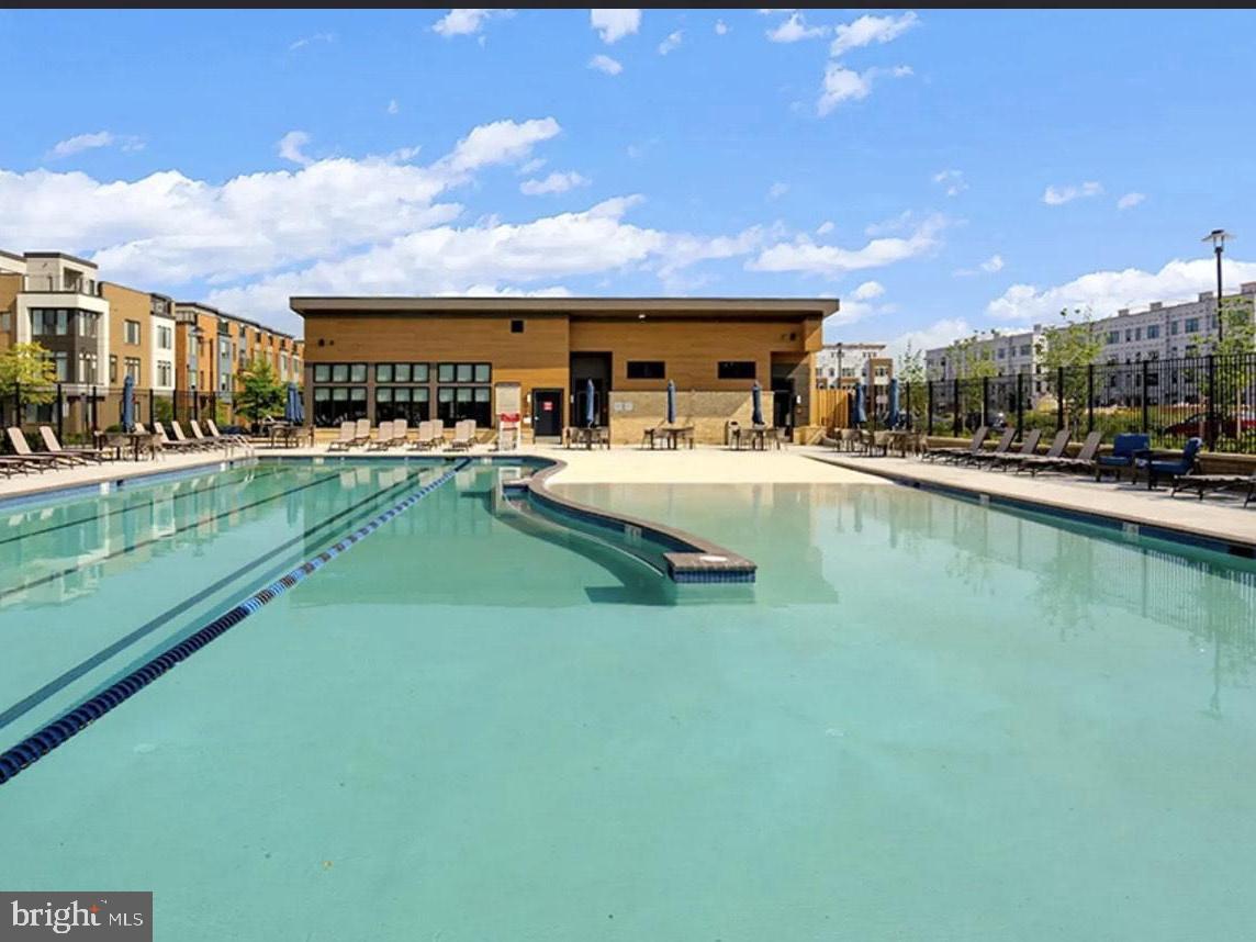 WESTSIDE AT SHADY GROVE METRO - Residential Lease
