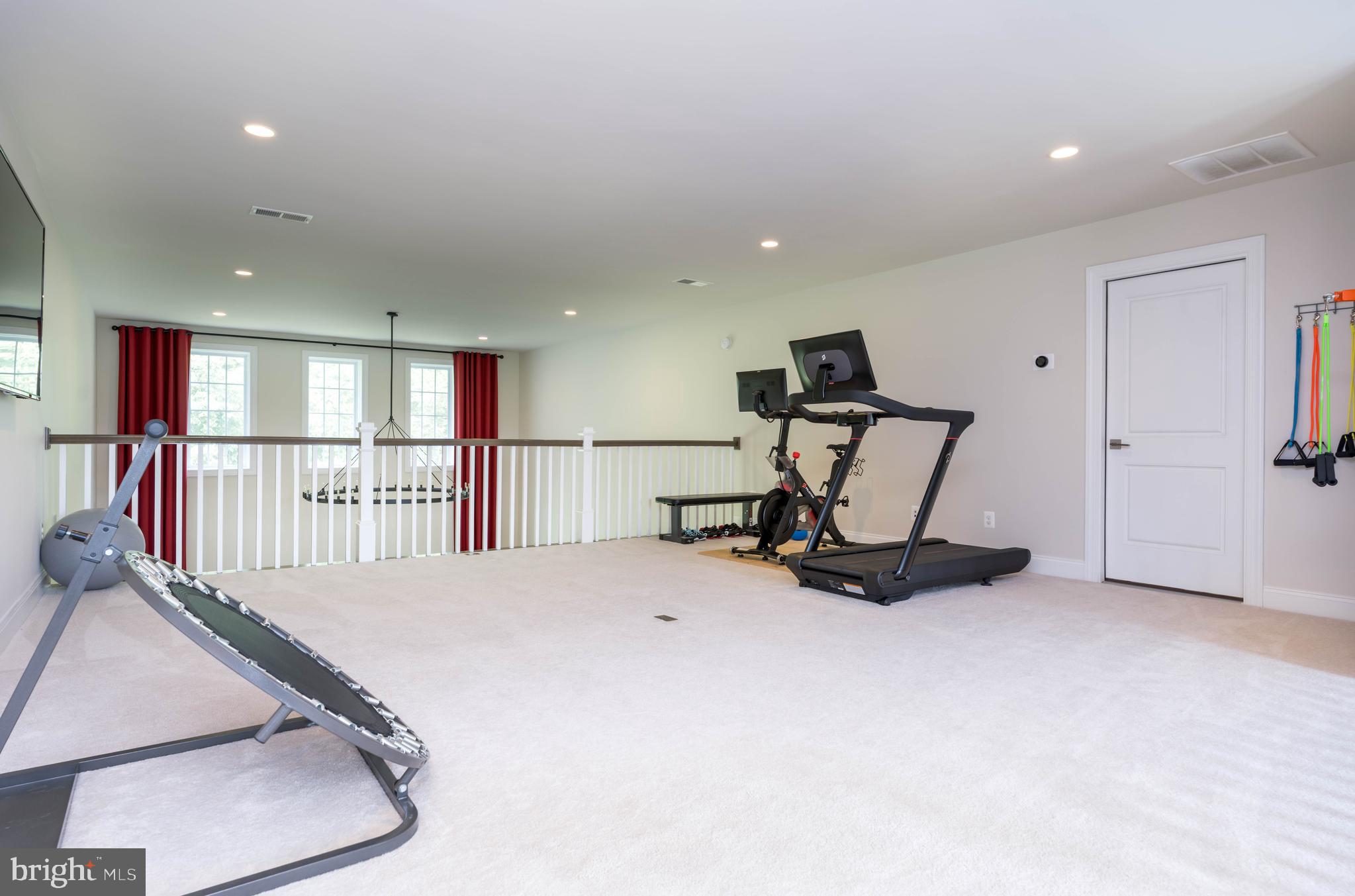 DOMINION VALLEY COUNTRY CLUB - Residential