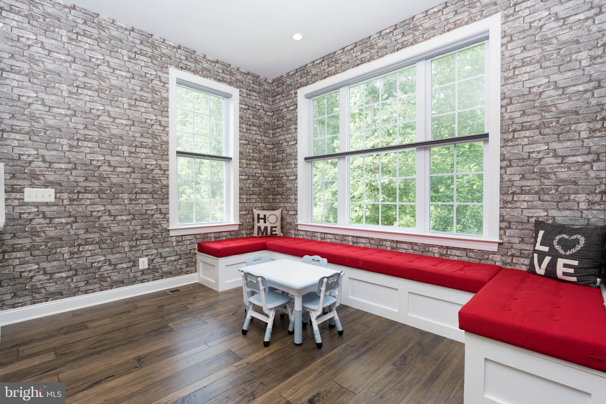 DOMINION VALLEY COUNTRY CLUB - Residential