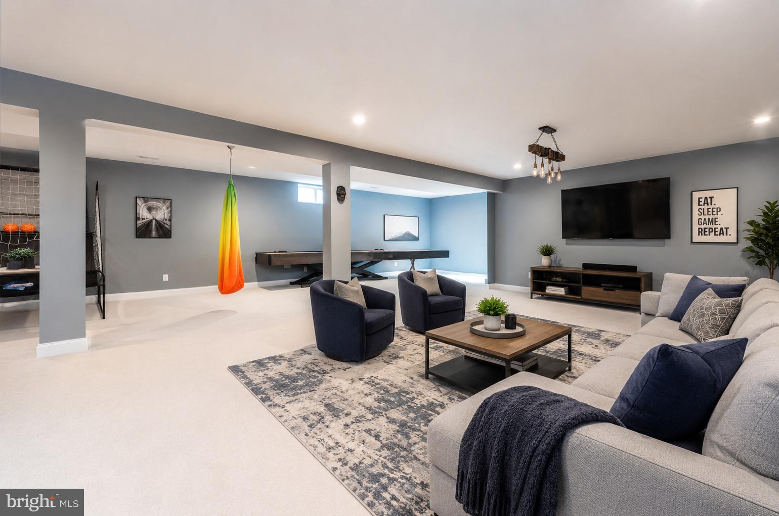 DOMINION VALLEY COUNTRY CLUB - Residential