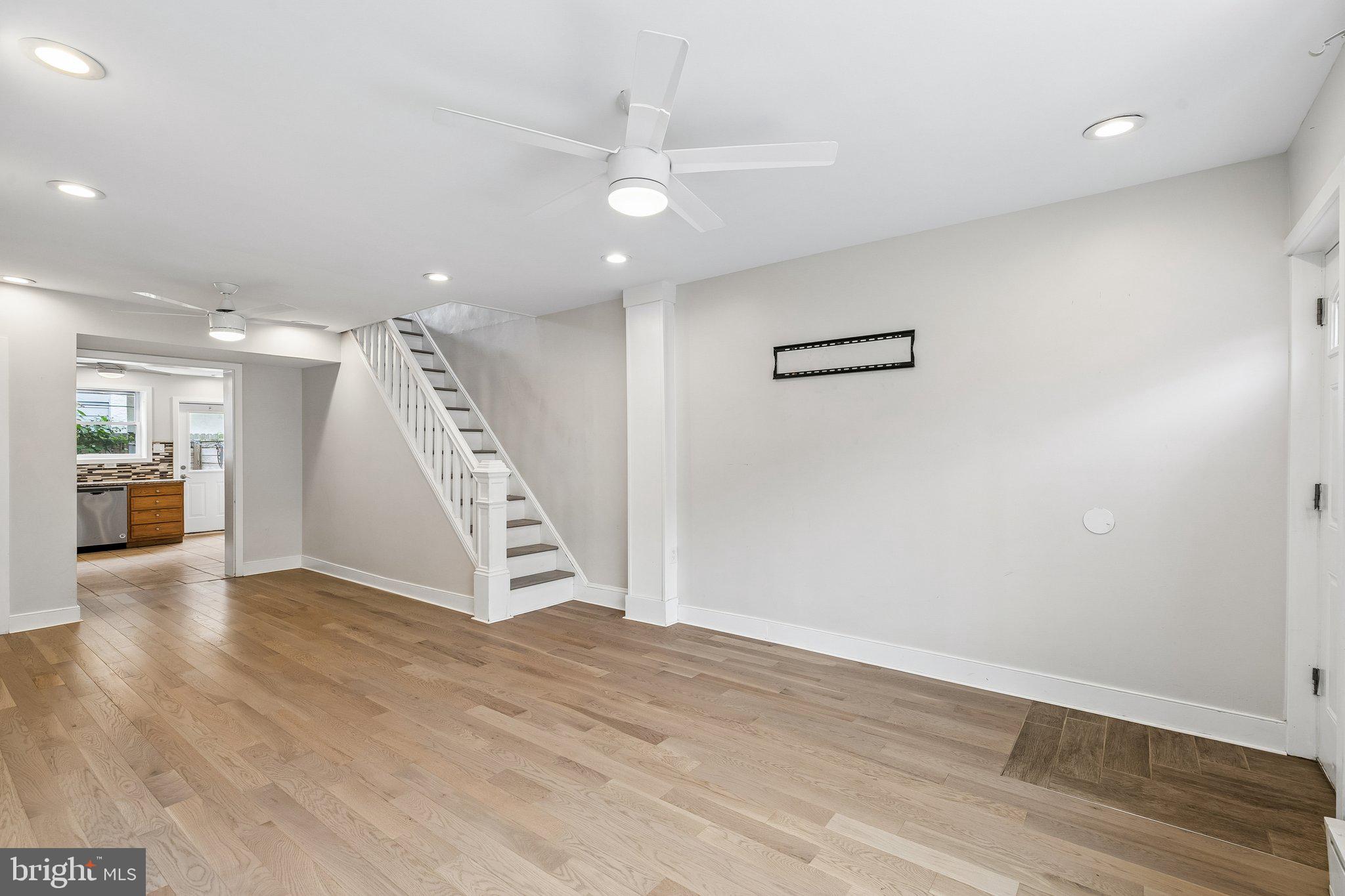 PASSYUNK SQUARE - Residential