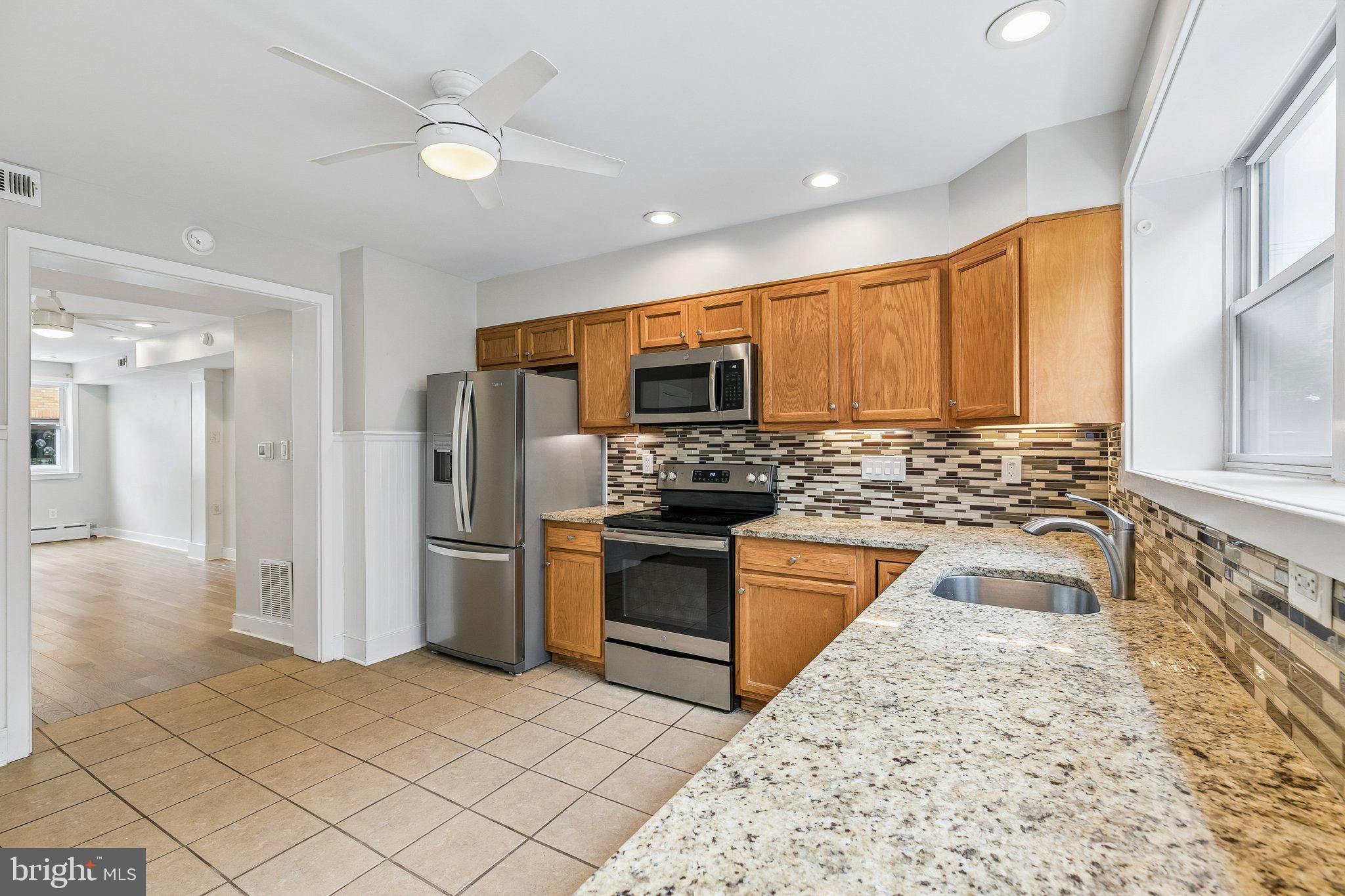 PASSYUNK SQUARE - Residential