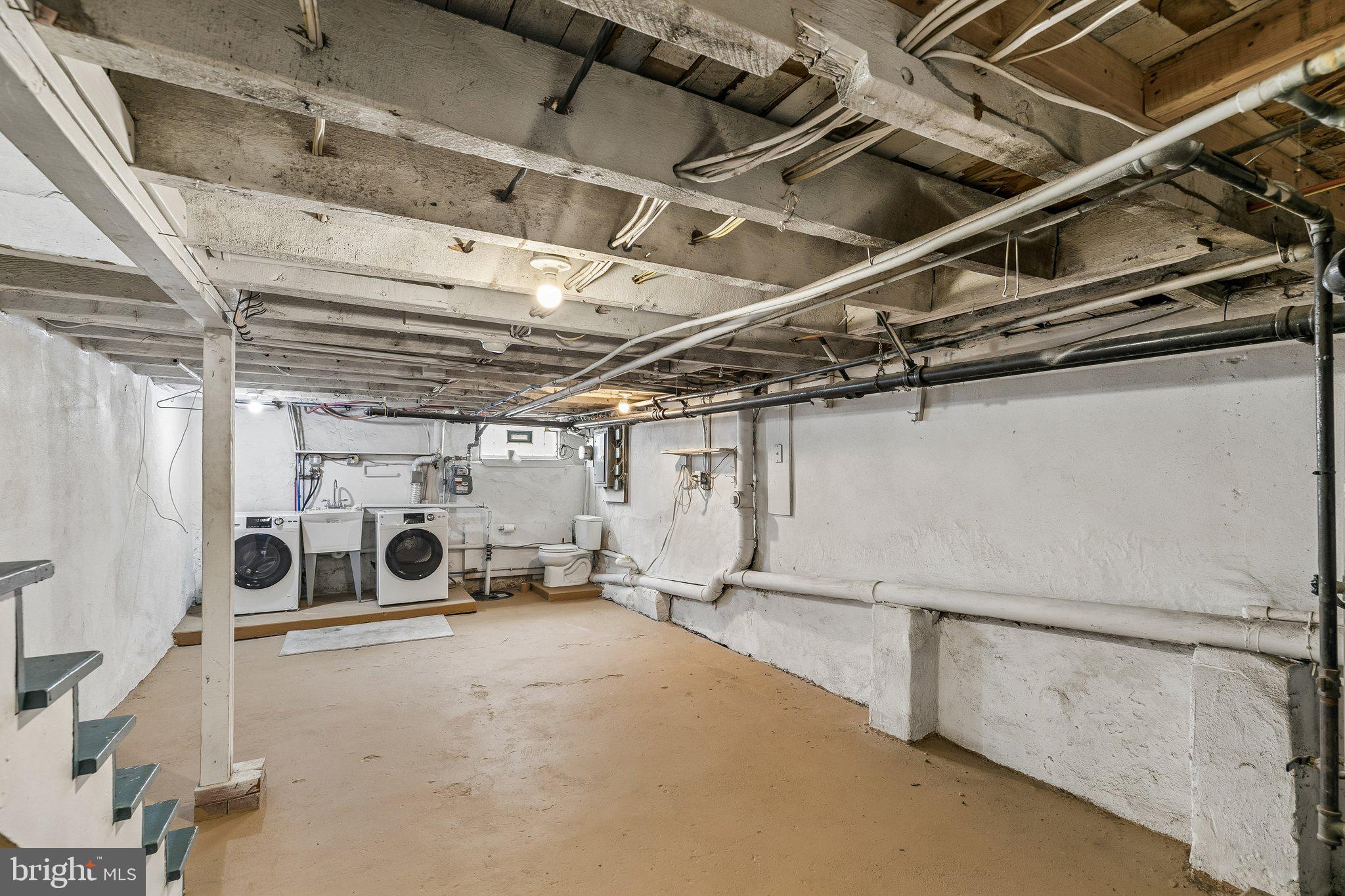 PASSYUNK SQUARE - Residential