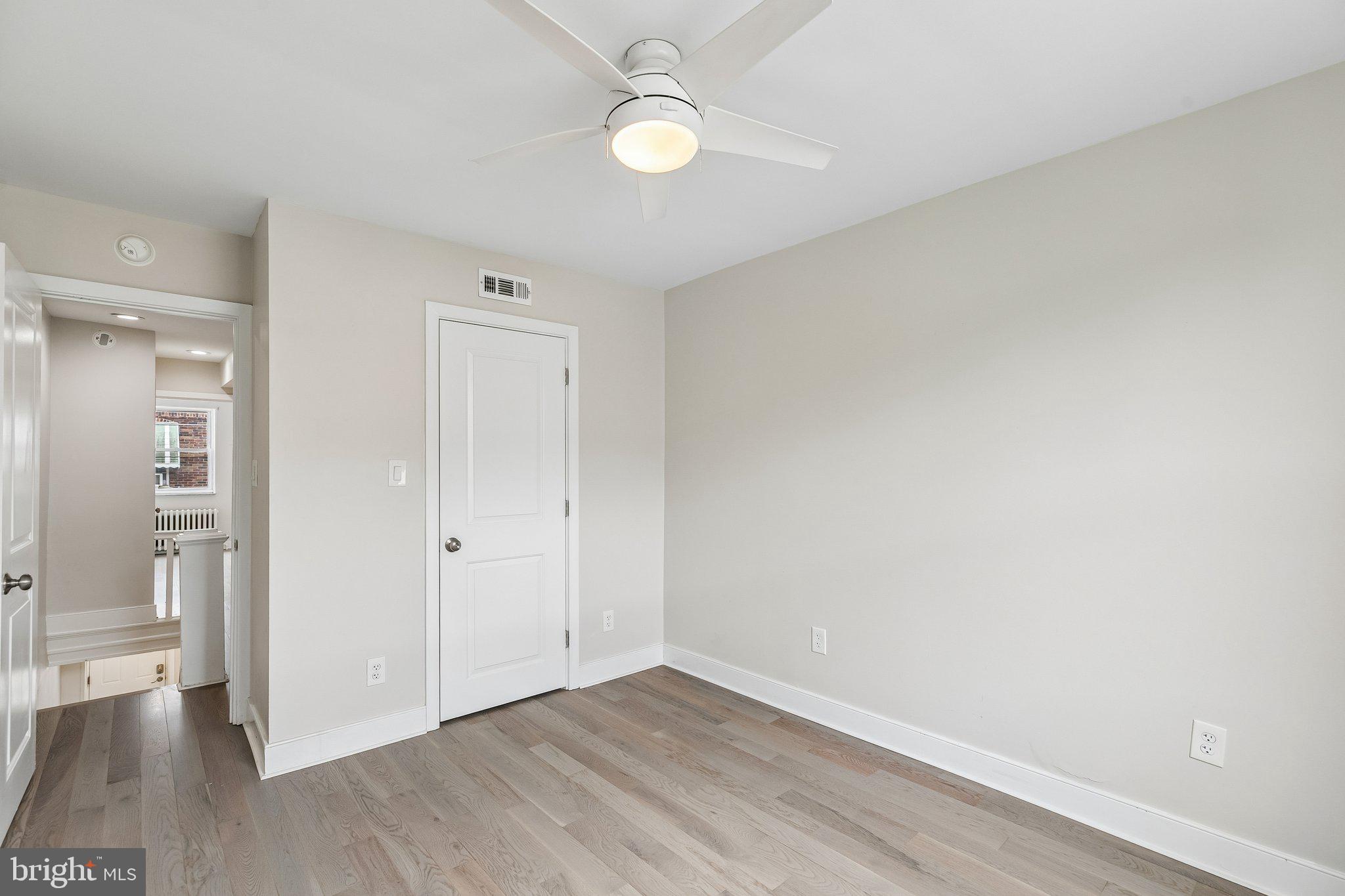 PASSYUNK SQUARE - Residential