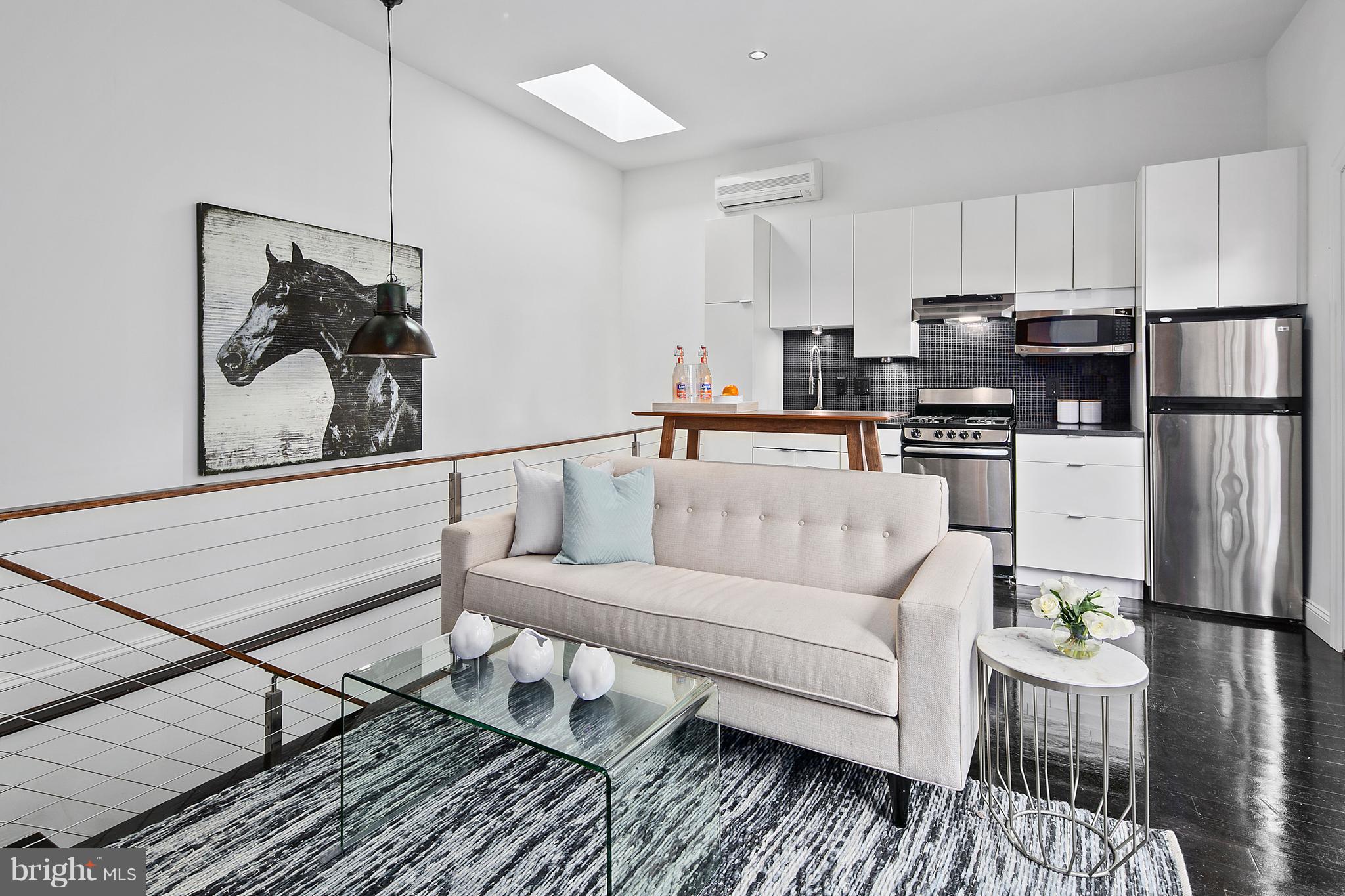 LOGAN CIRCLE - Residential