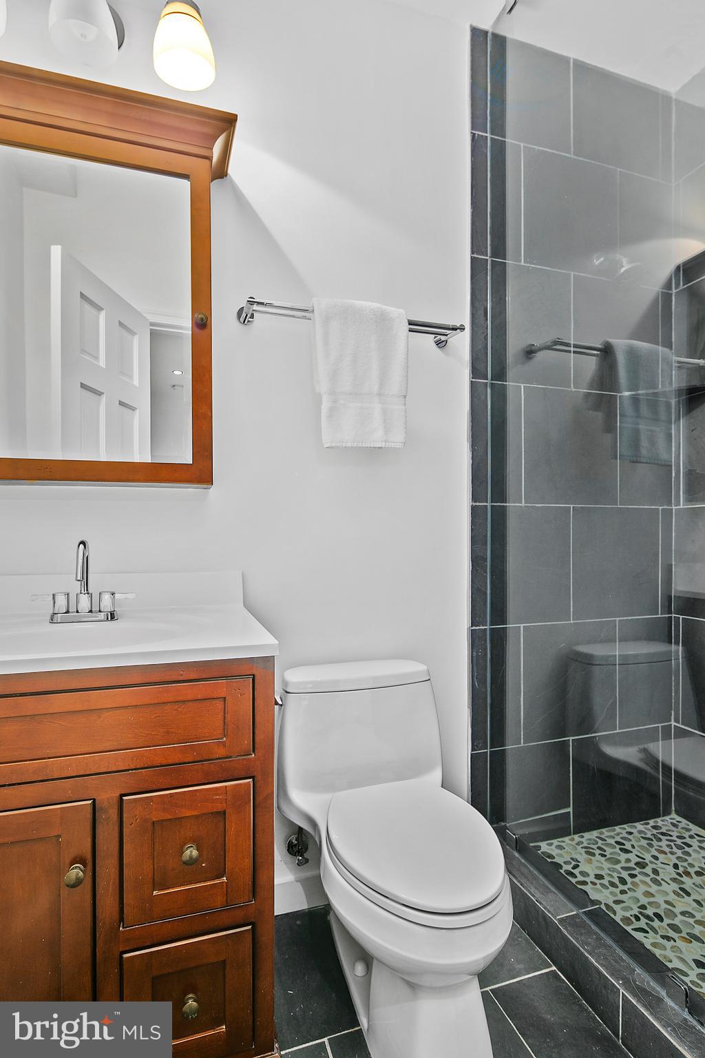 LOGAN CIRCLE - Residential