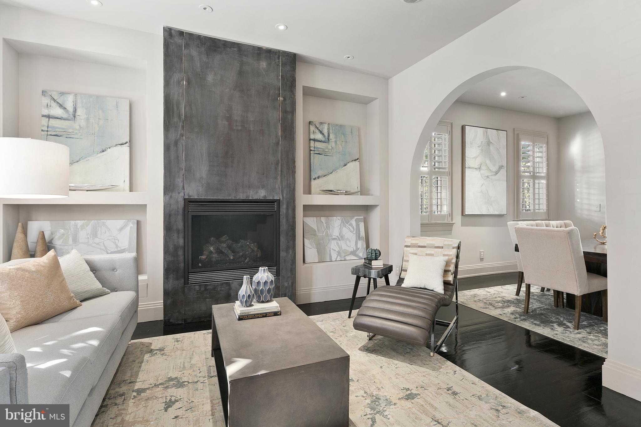 LOGAN CIRCLE - Residential