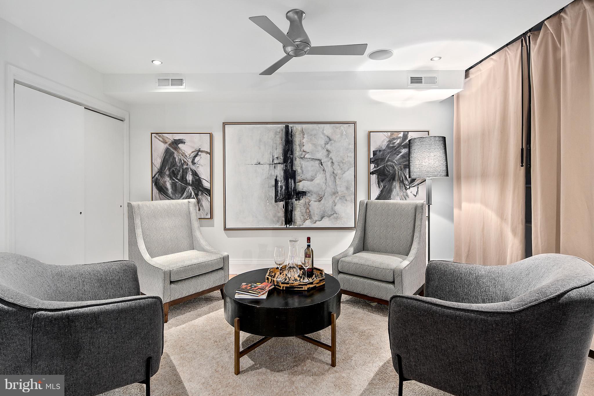 LOGAN CIRCLE - Residential