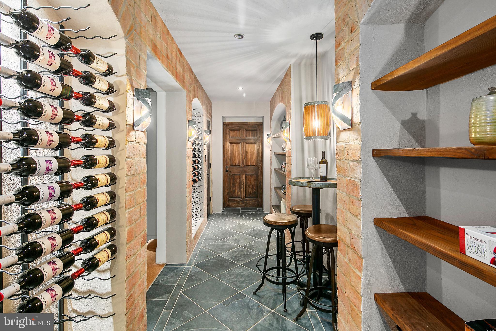 LOGAN CIRCLE - Residential