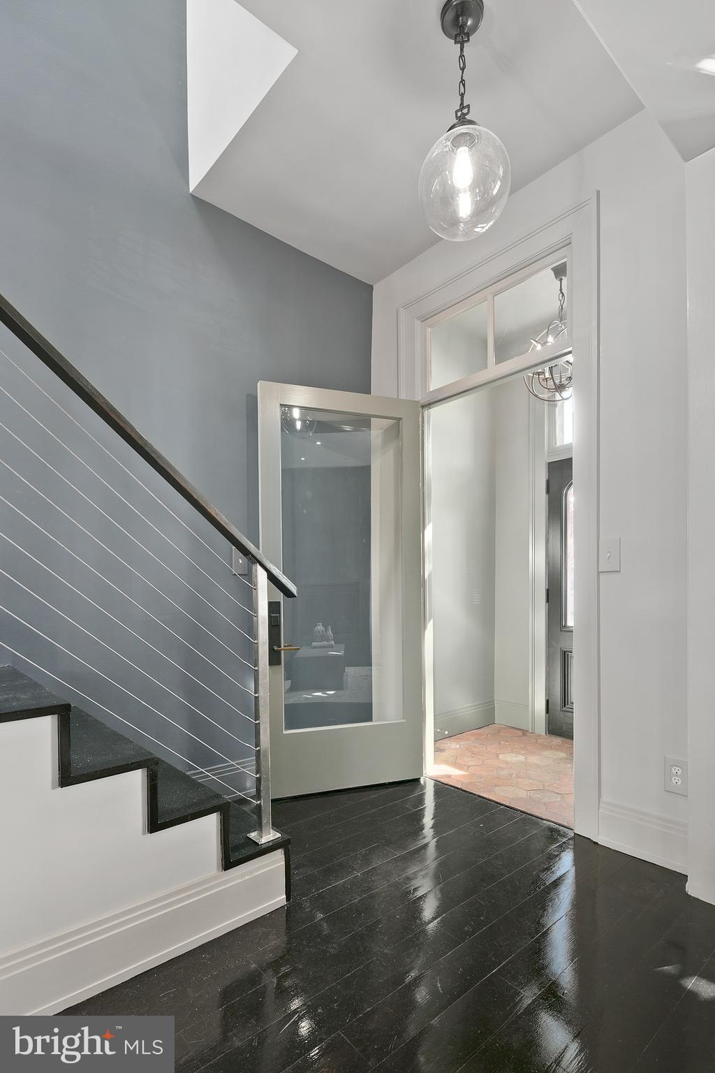 LOGAN CIRCLE - Residential