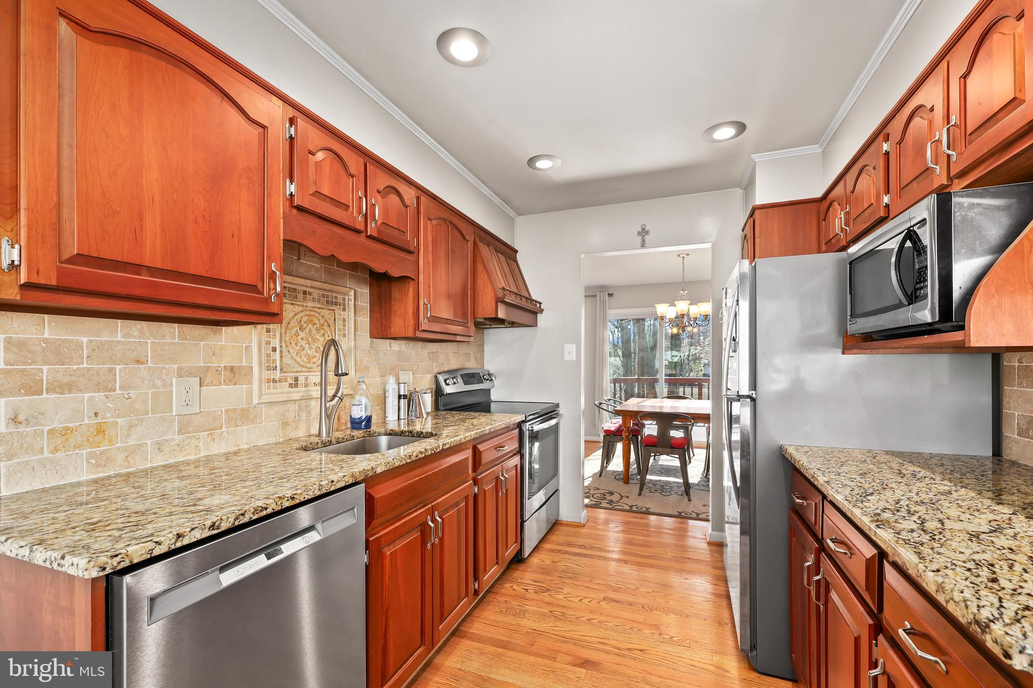 KEENE MILL MANOR - Residential