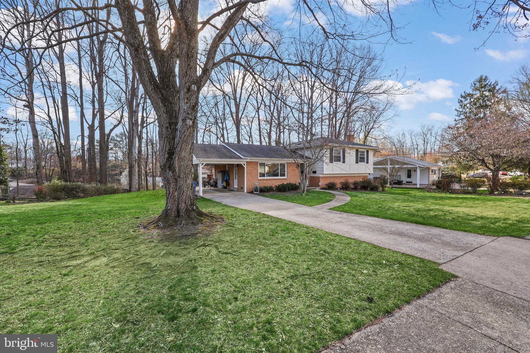 KEENE MILL MANOR - Residential