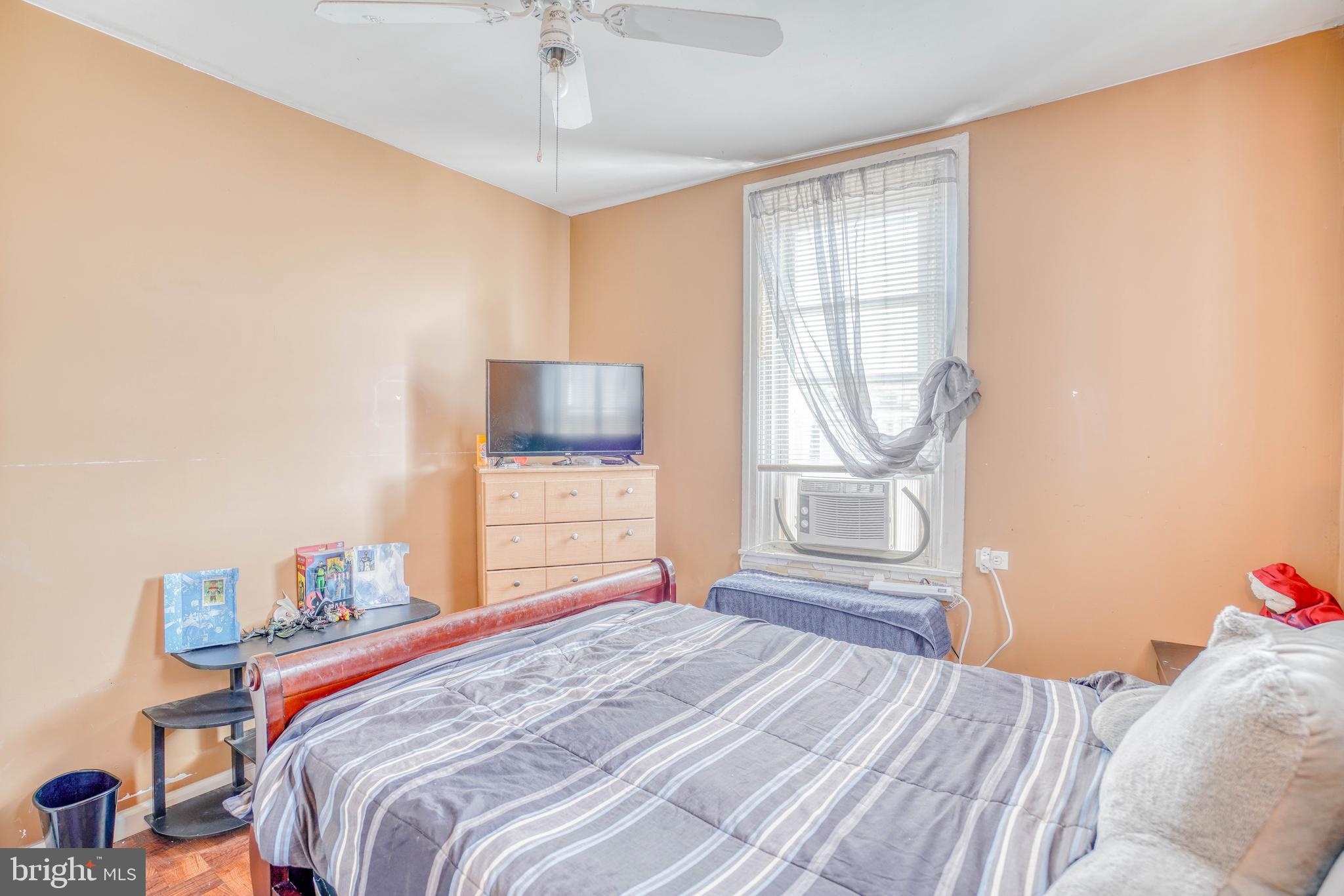 OLNEY - Residential