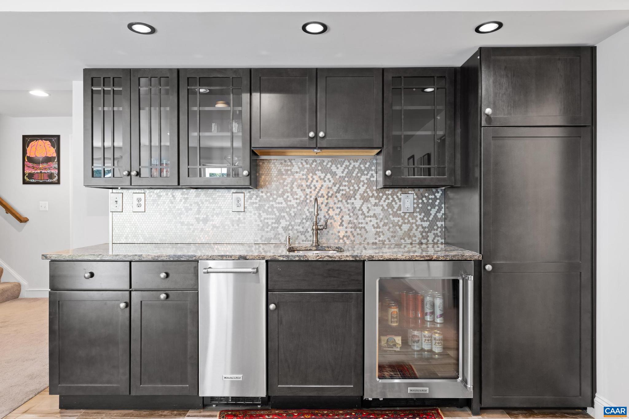 WESTLAKE HILLS - Residential