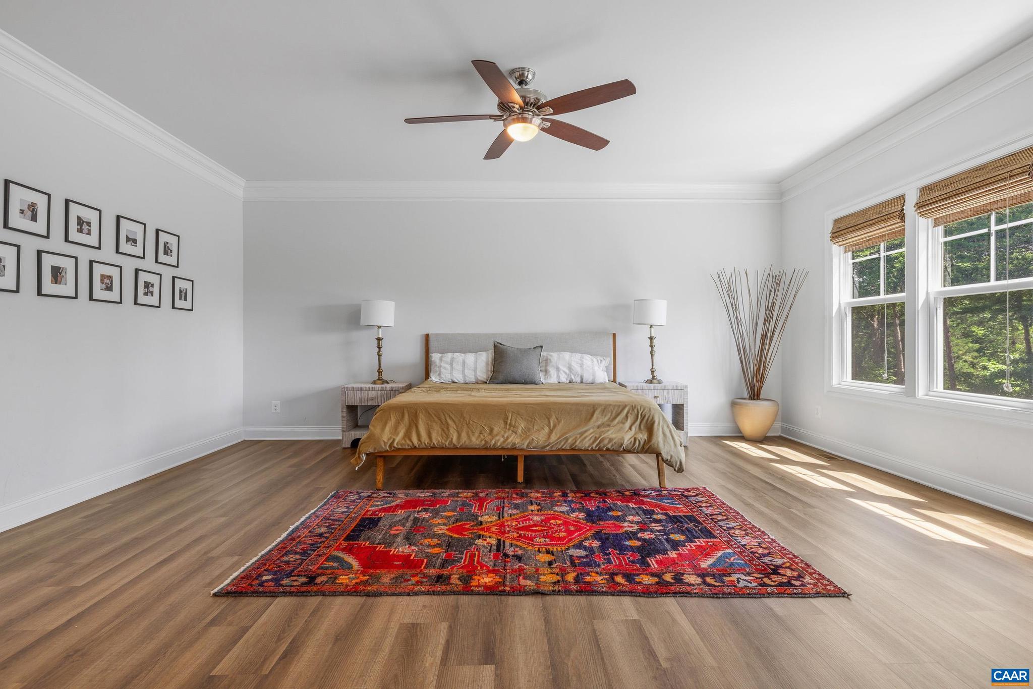 WESTLAKE HILLS - Residential