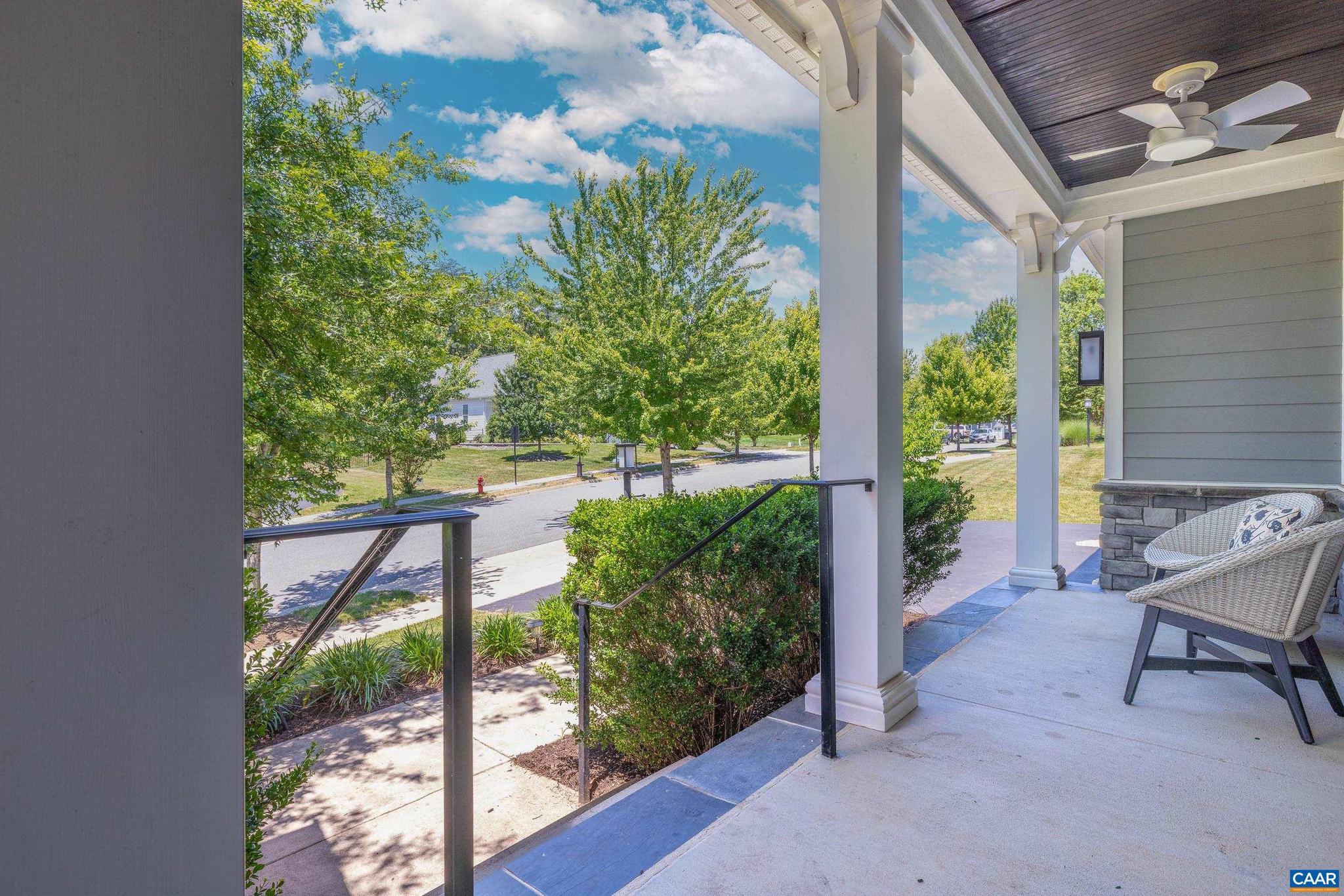 WESTLAKE HILLS - Residential