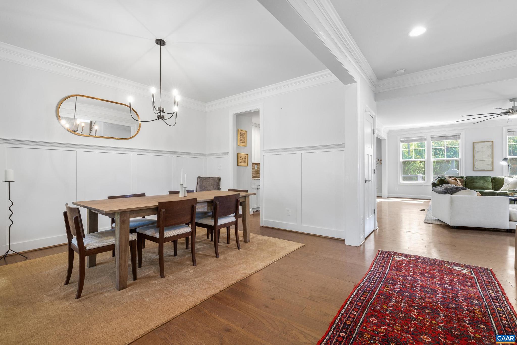 WESTLAKE HILLS - Residential