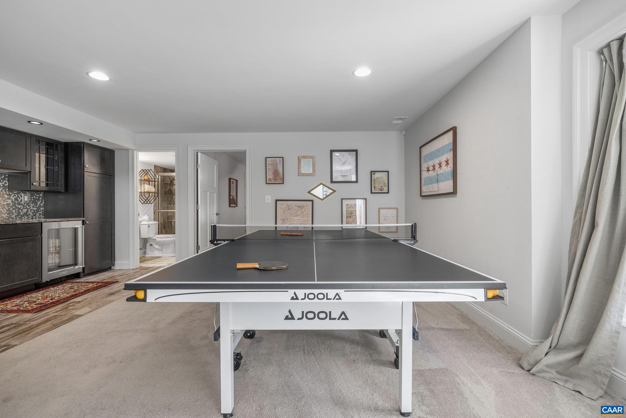 WESTLAKE HILLS - Residential