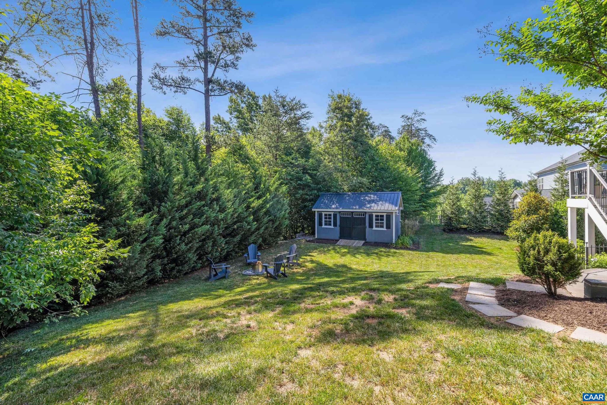 WESTLAKE HILLS - Residential
