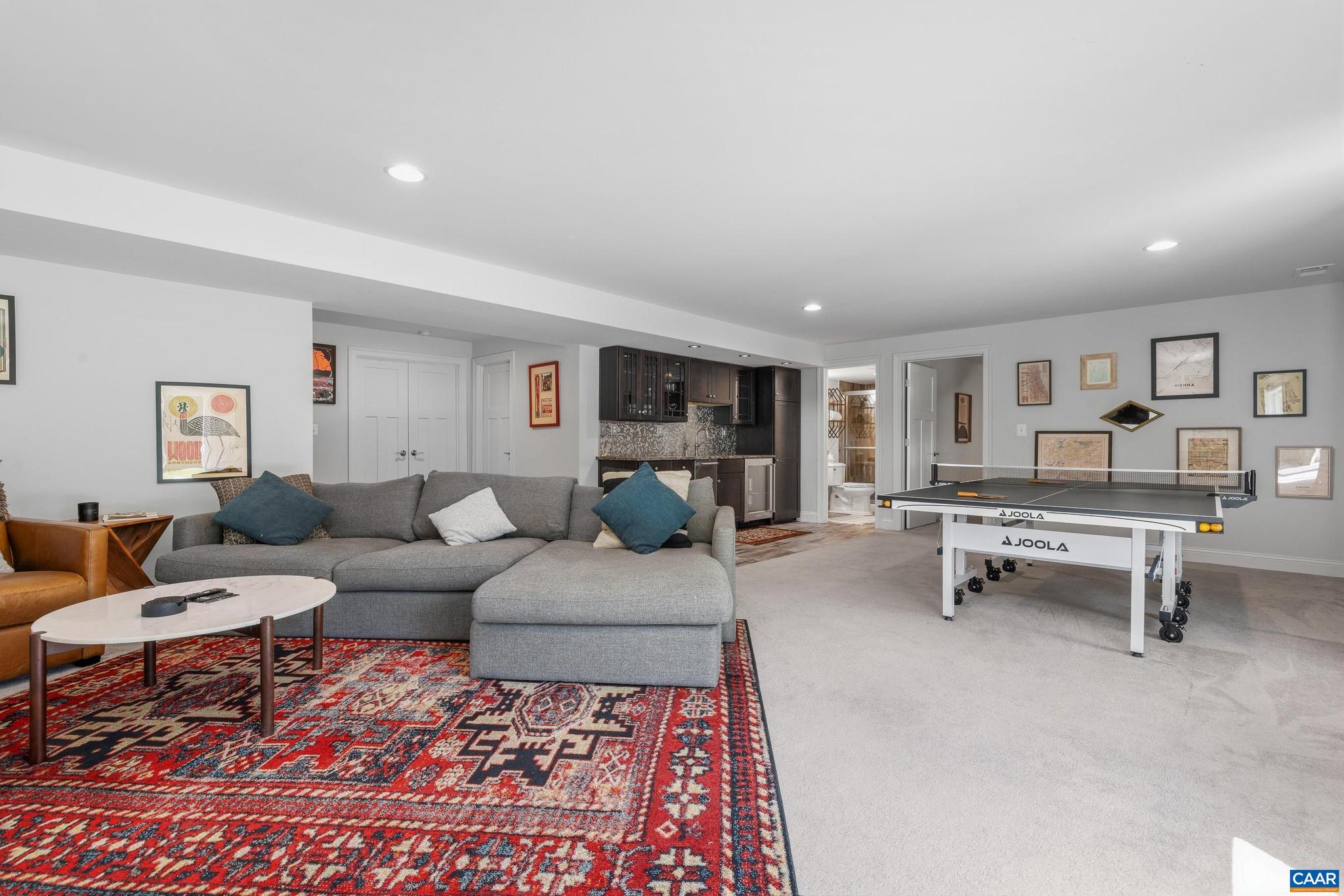 WESTLAKE HILLS - Residential