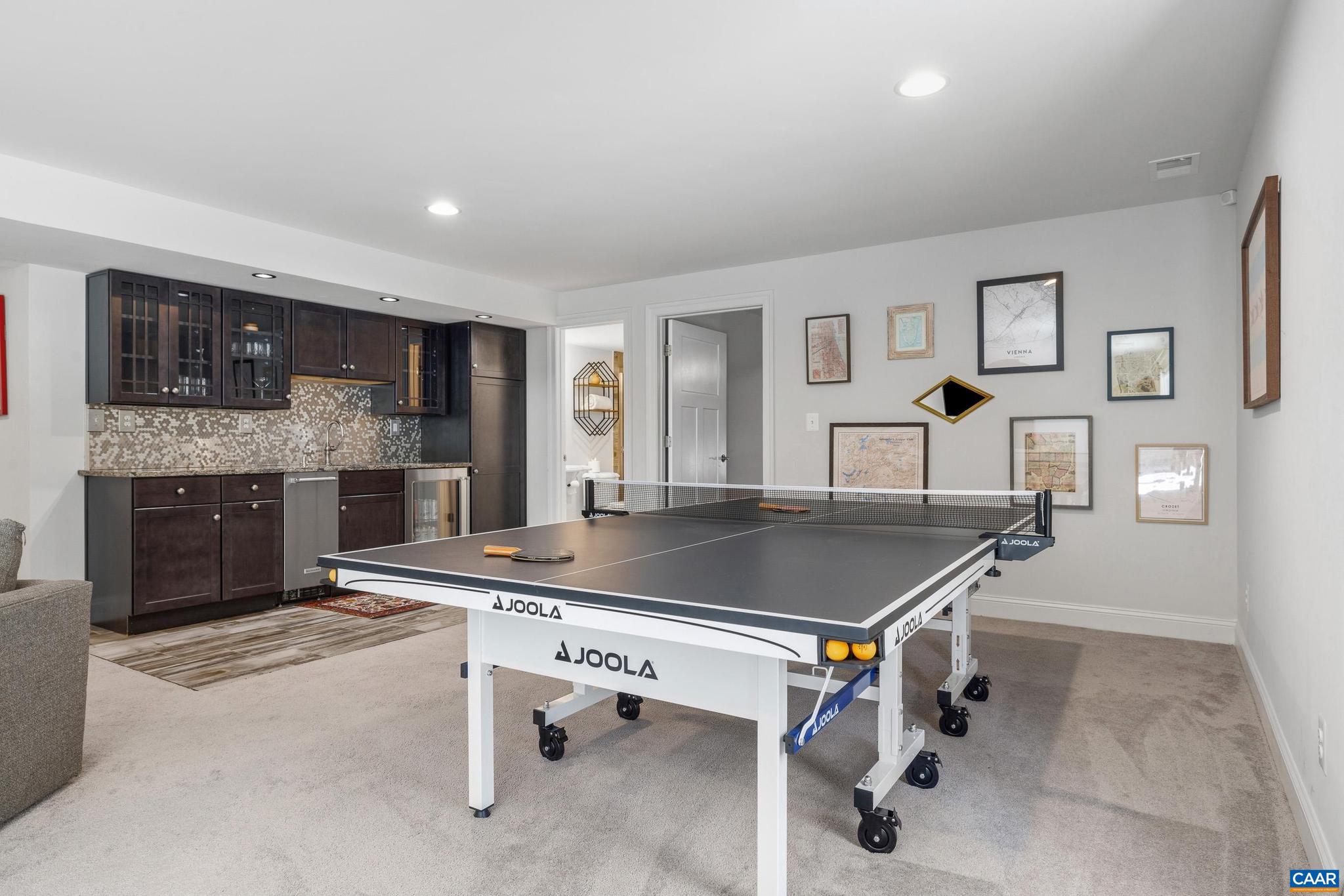 WESTLAKE HILLS - Residential
