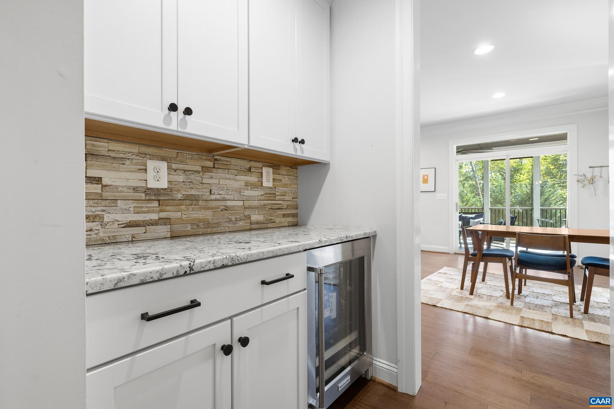 WESTLAKE HILLS - Residential