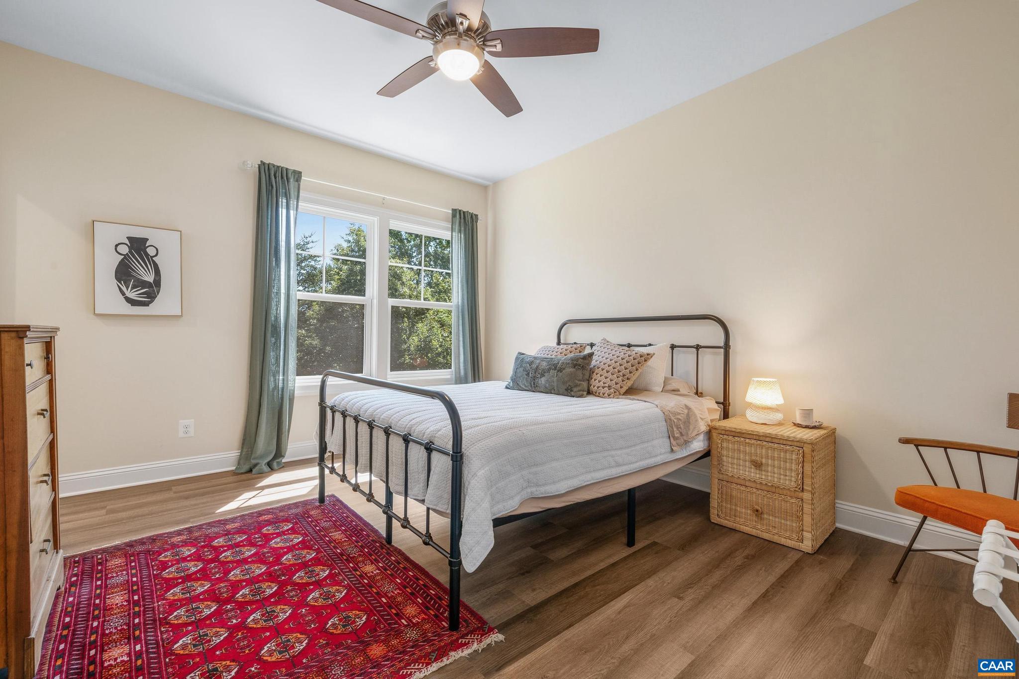 WESTLAKE HILLS - Residential
