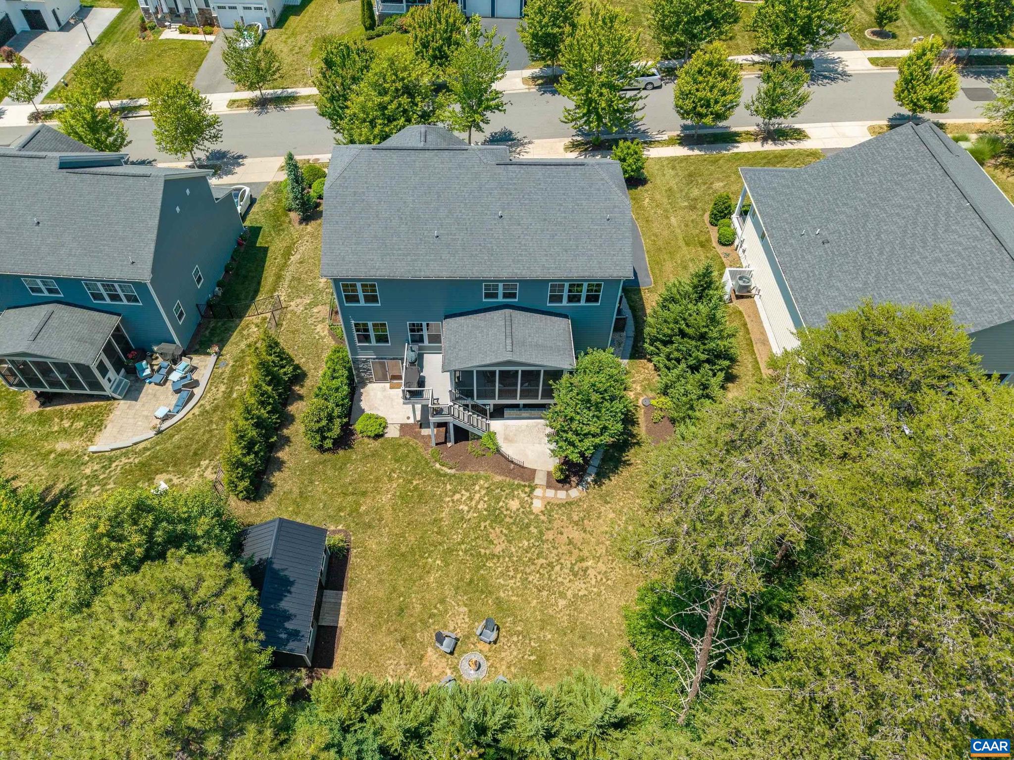 WESTLAKE HILLS - Residential