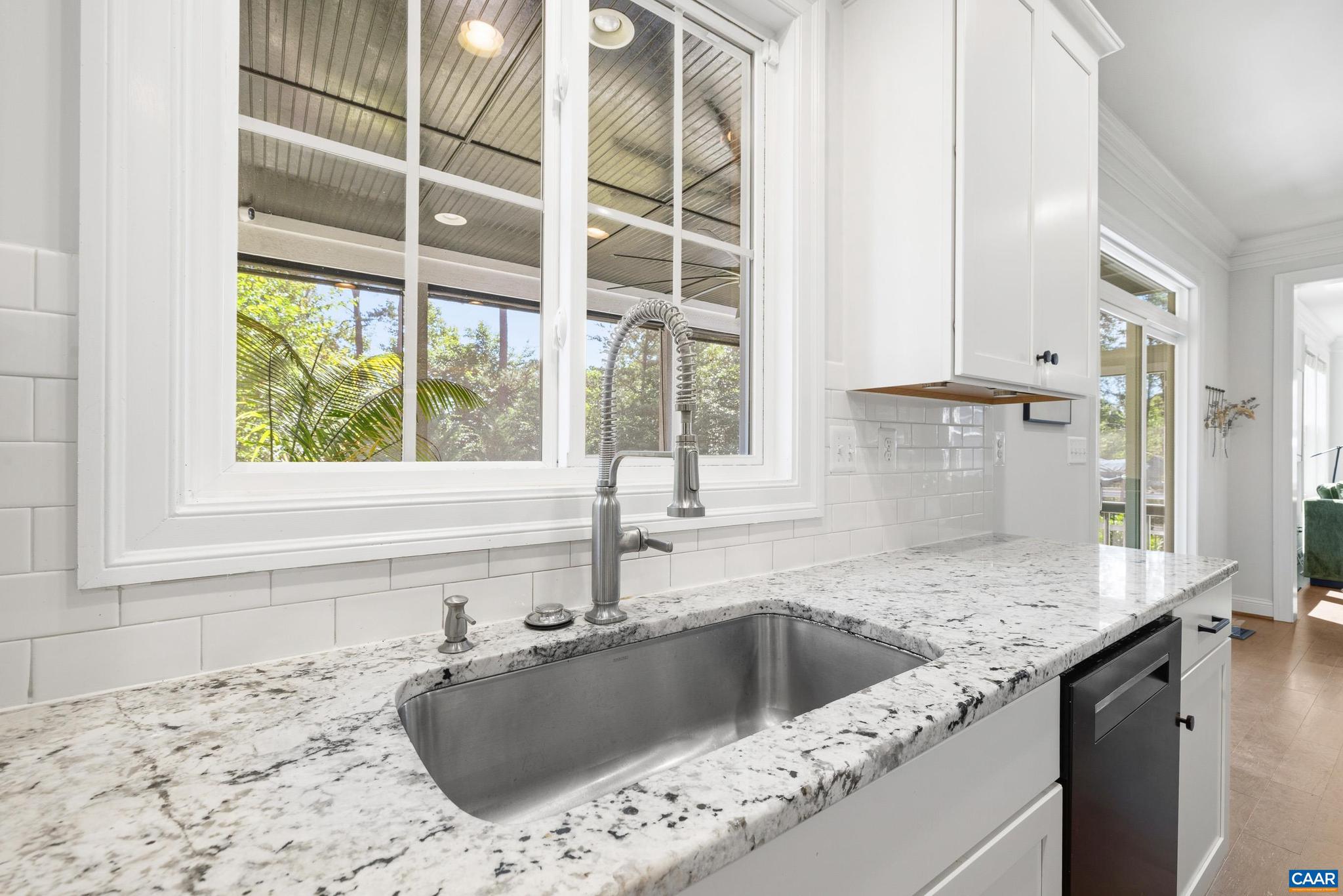 WESTLAKE HILLS - Residential