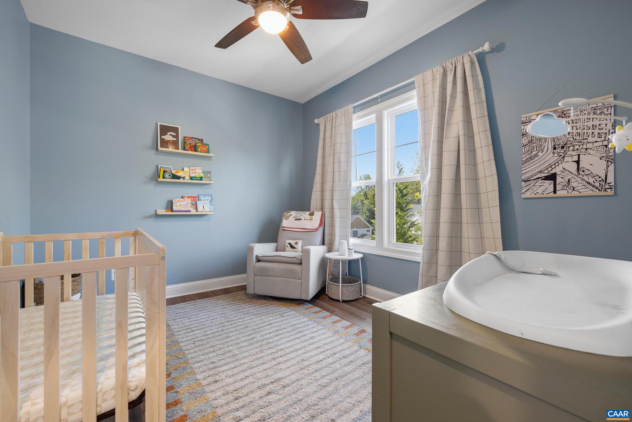 WESTLAKE HILLS - Residential