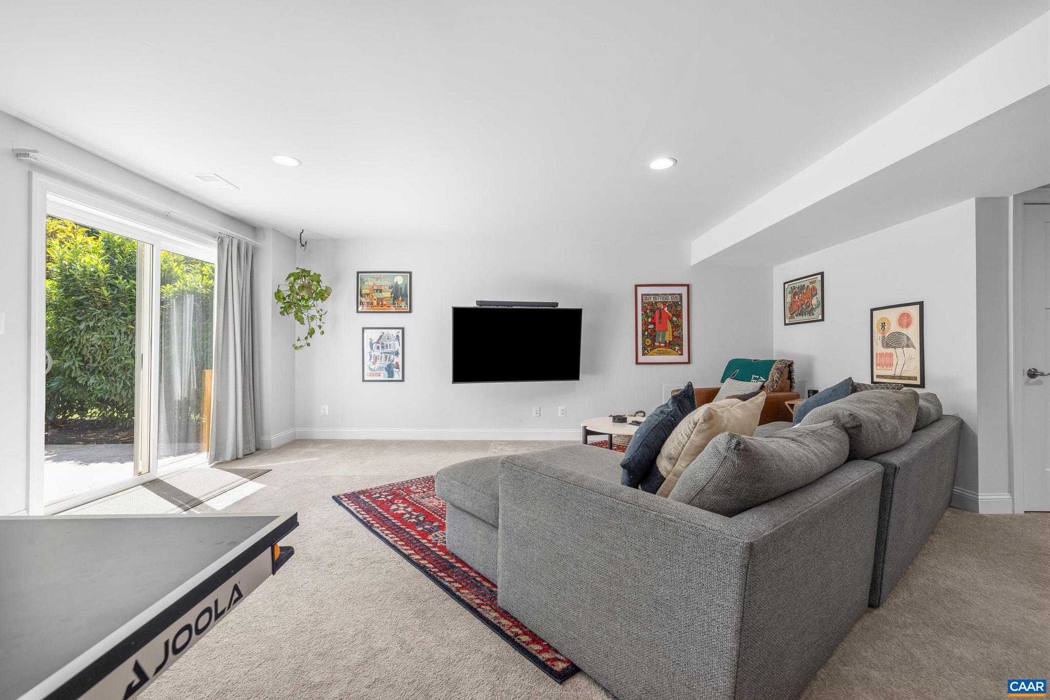 WESTLAKE HILLS - Residential