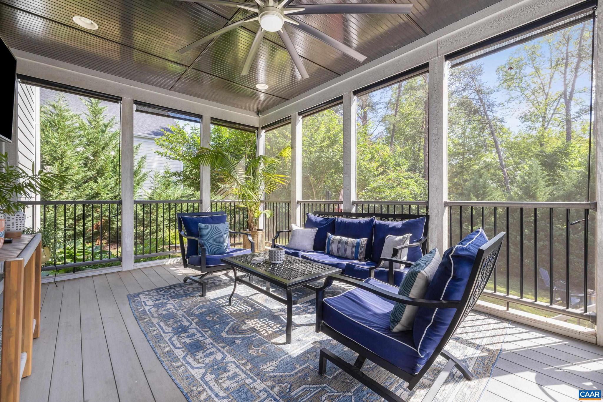 WESTLAKE HILLS - Residential