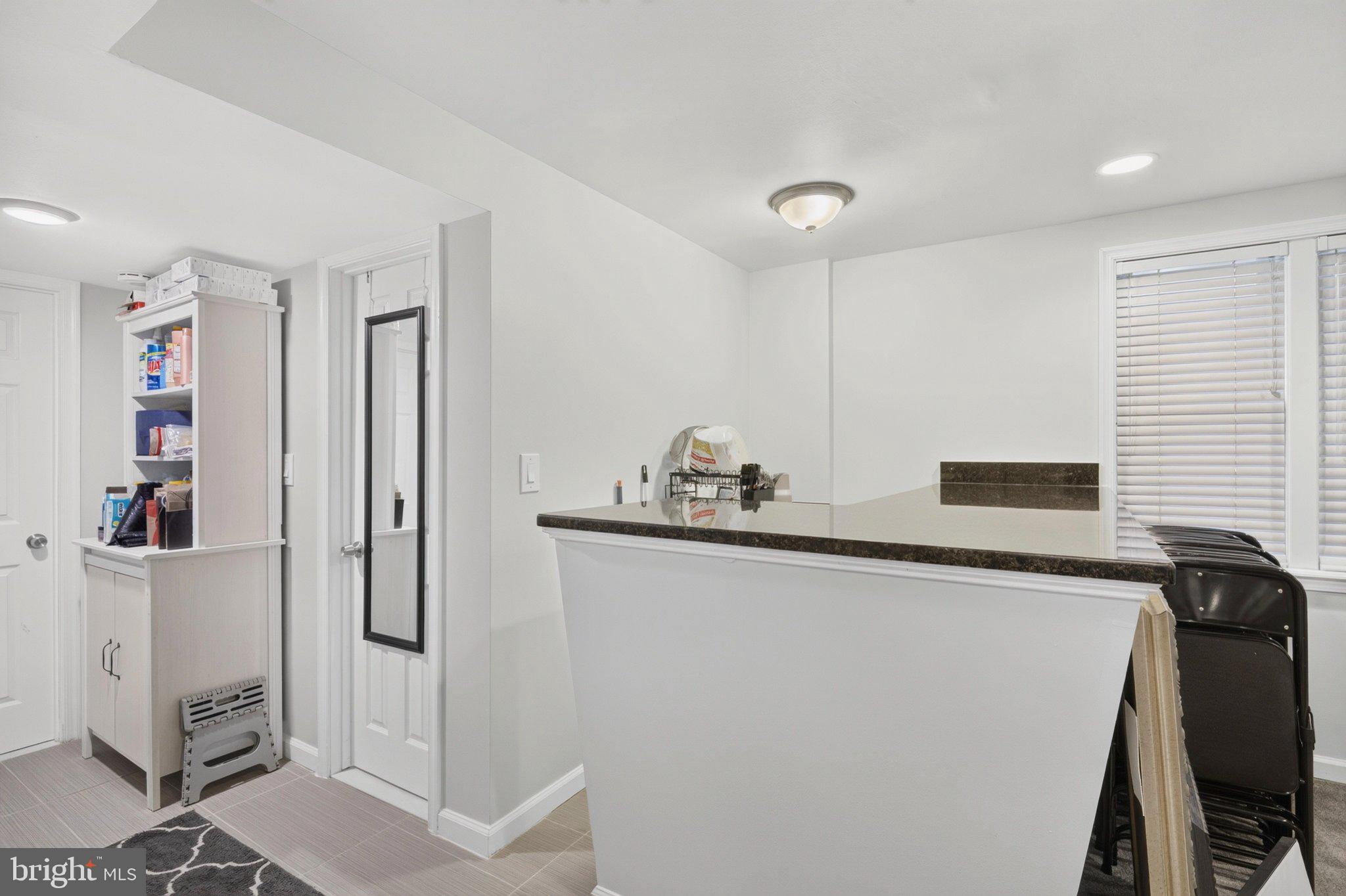 BRINKLEY MANOR - Residential