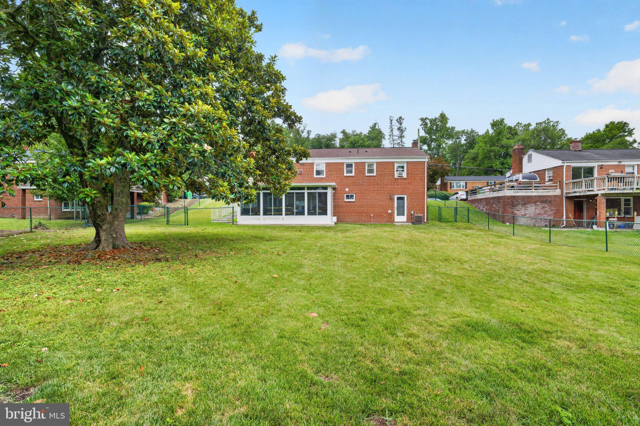 BRINKLEY MANOR - Residential