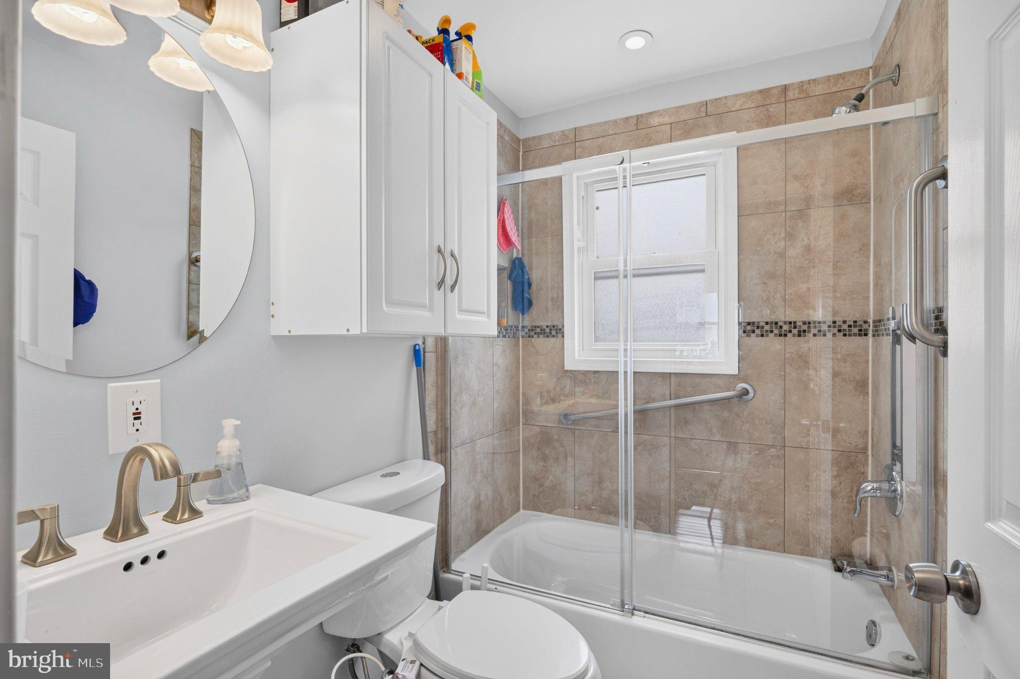BRINKLEY MANOR - Residential
