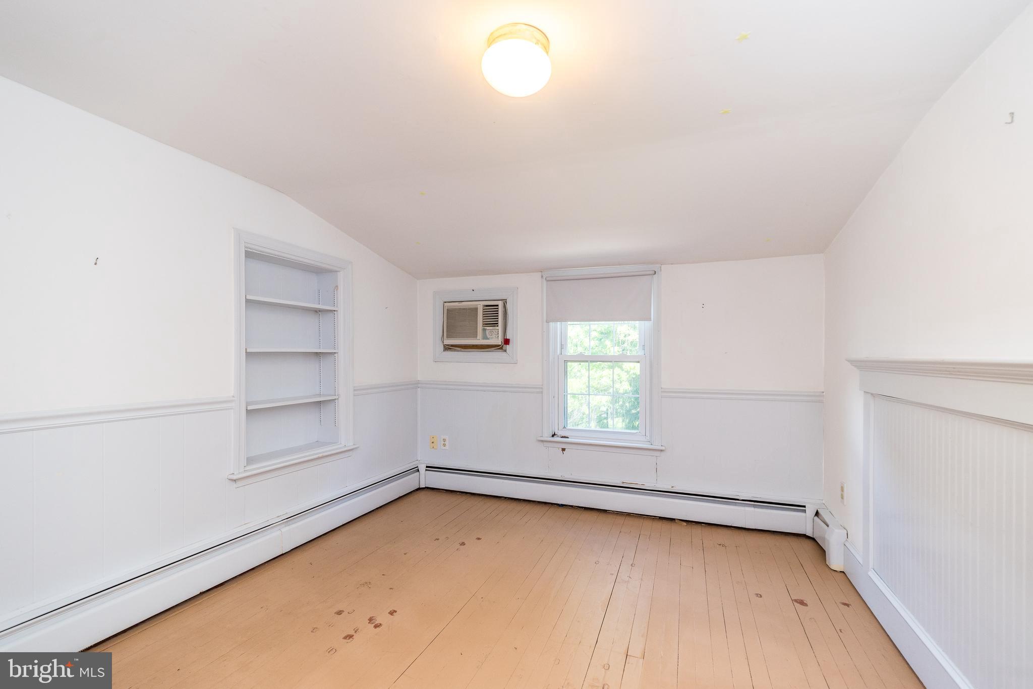 NON AVAILABLE - Residential