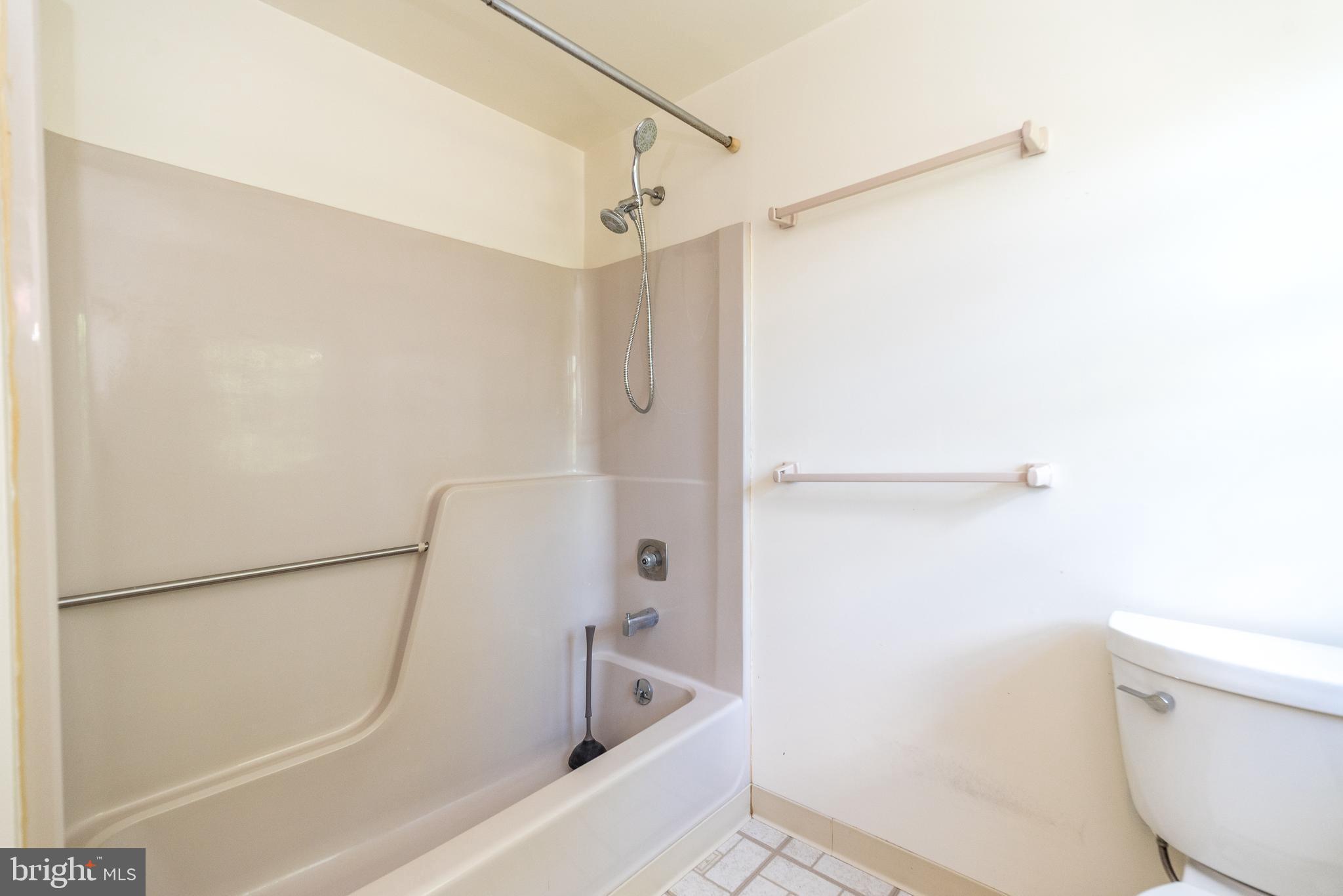 NON AVAILABLE - Residential