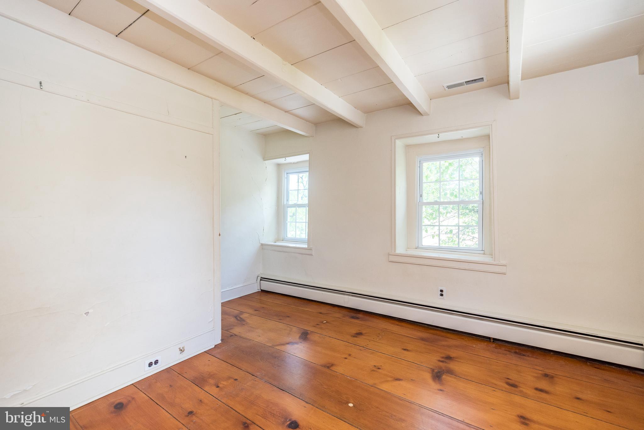 NON AVAILABLE - Residential