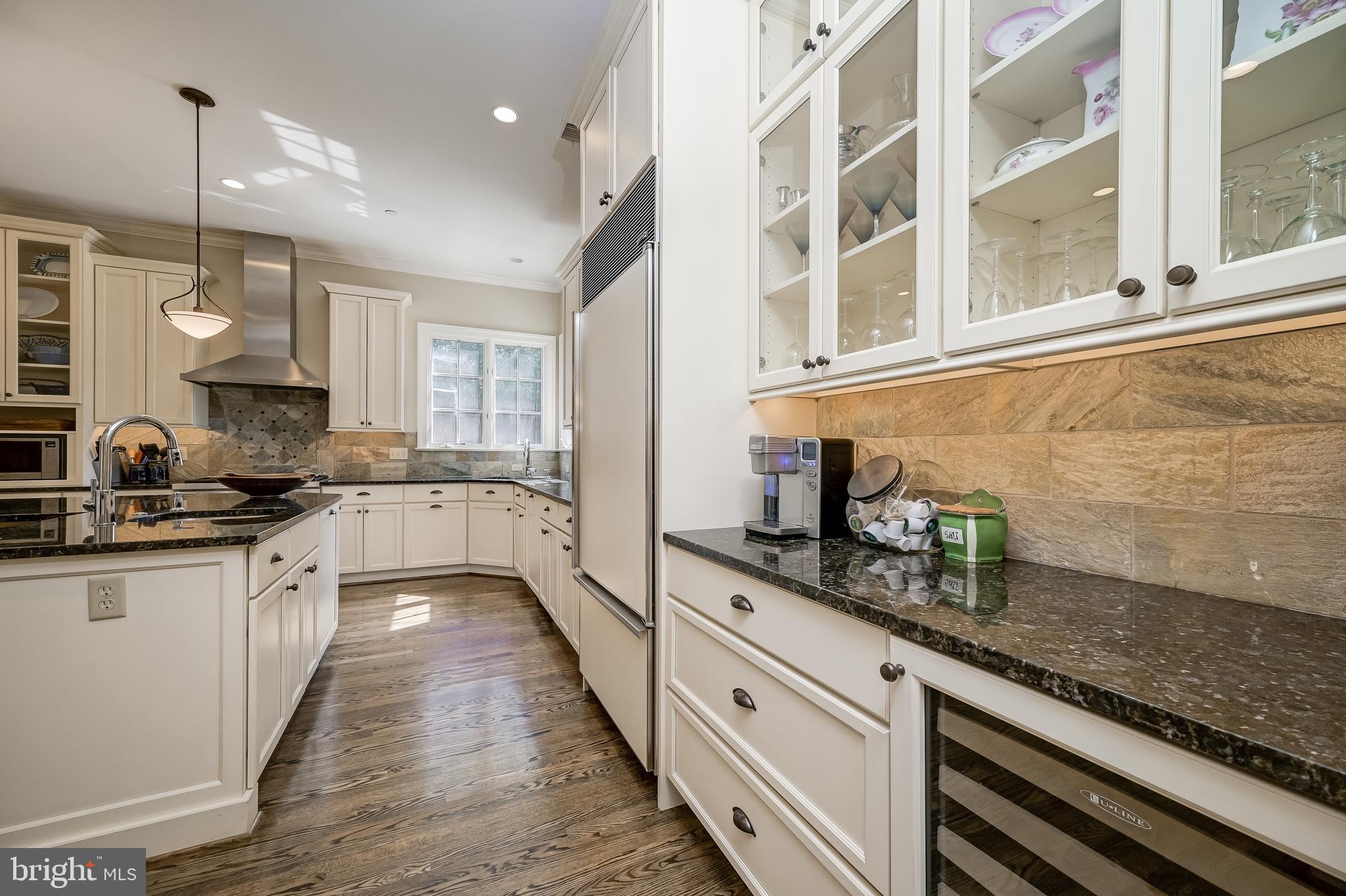 PINEVIEW - Residential