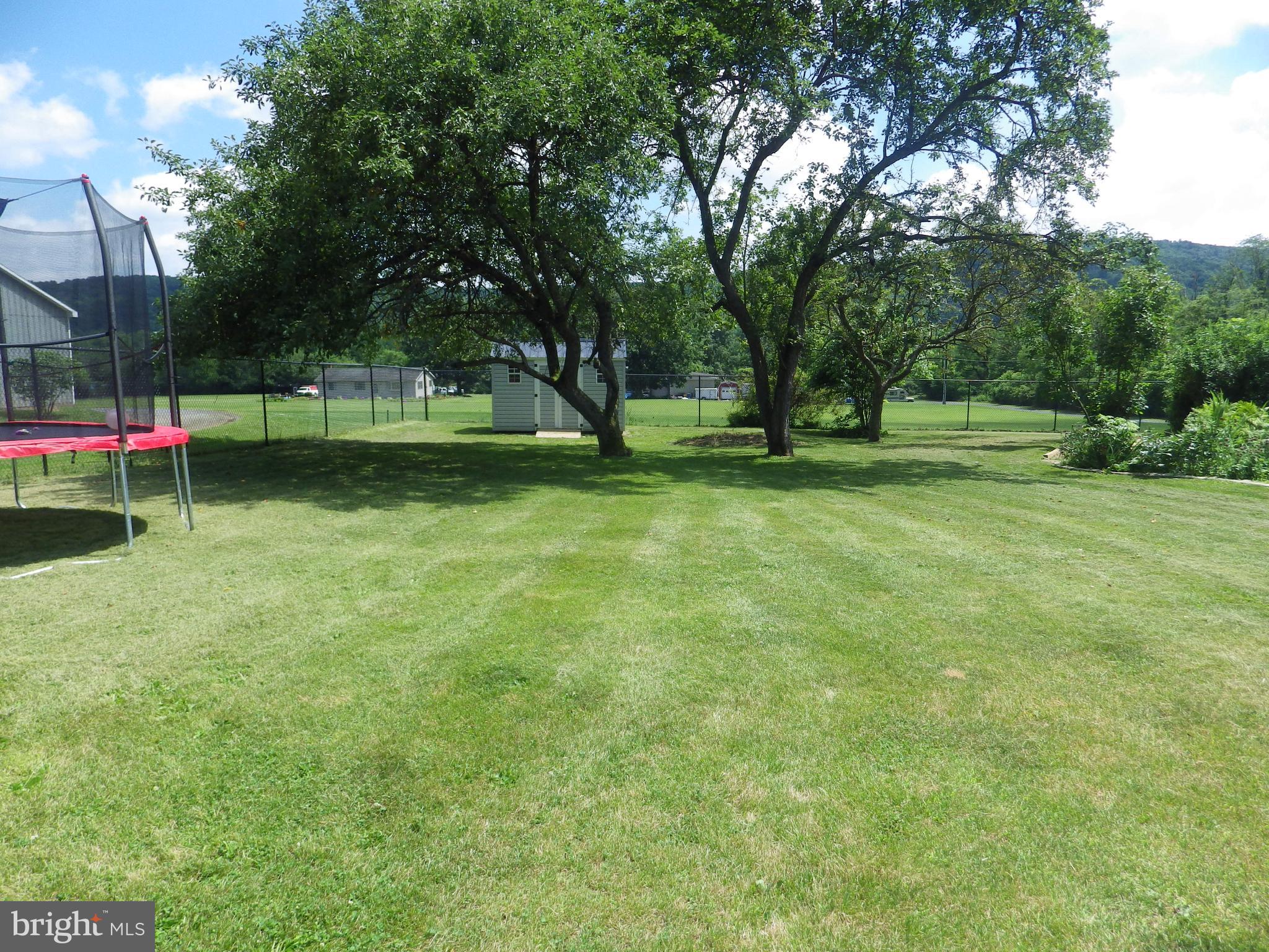 PINE GROVE - Residential