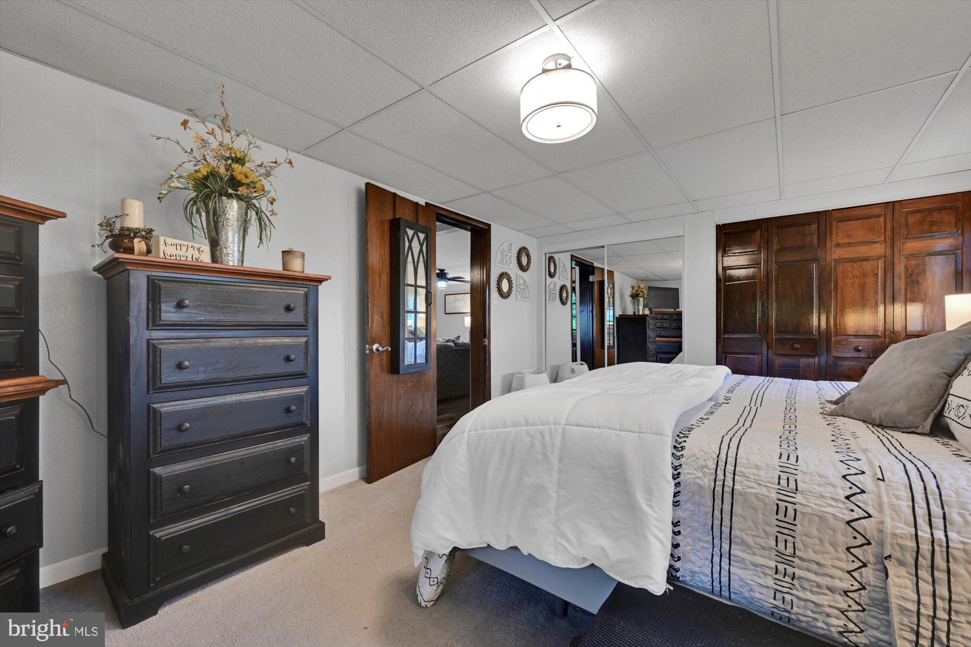 PINE GROVE - Residential