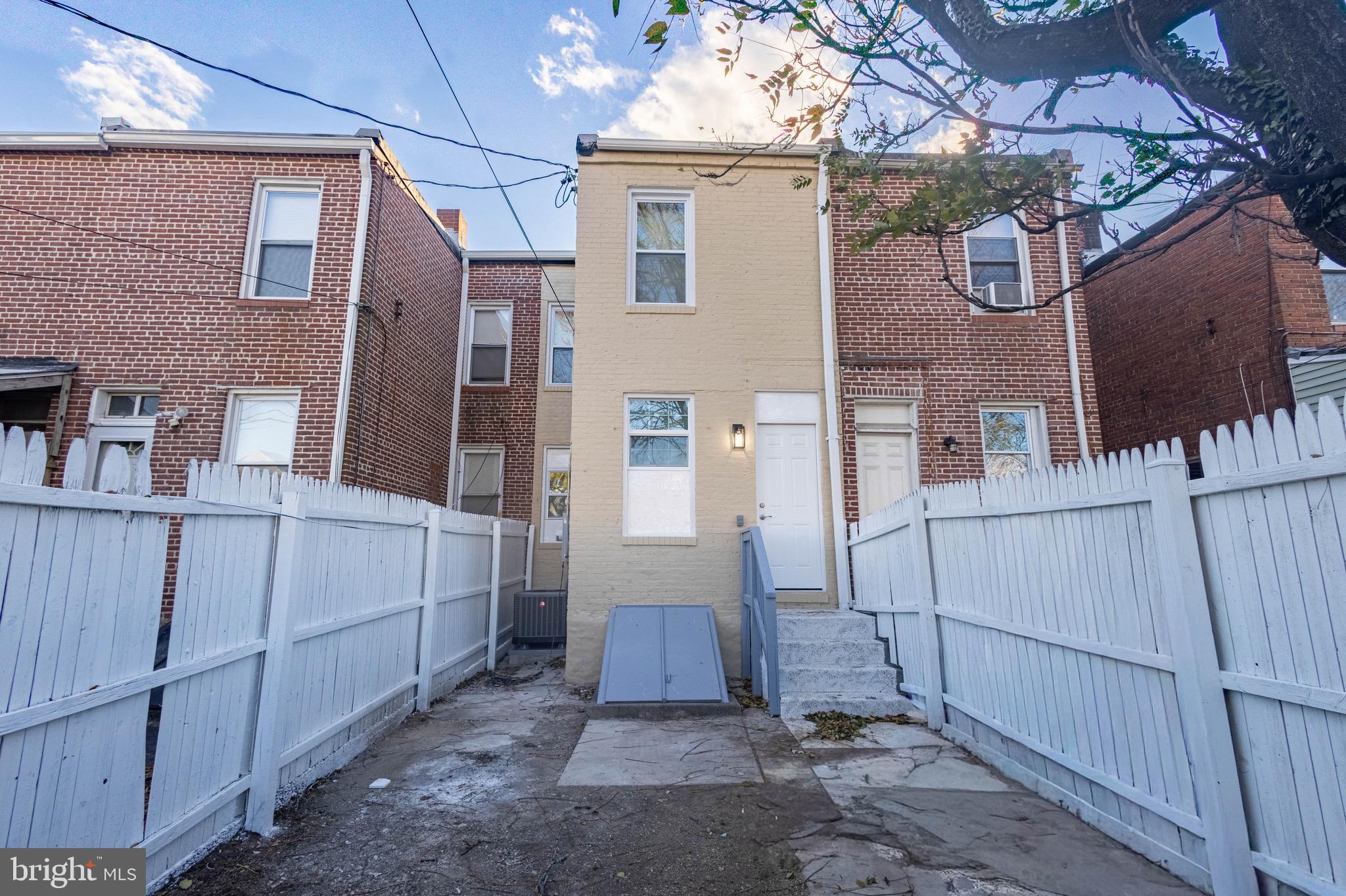 BELAIR-EDISON - Residential