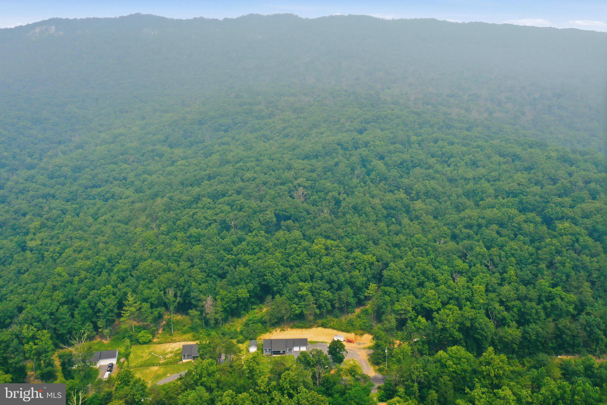 MOUNTAIN RUN - Residential