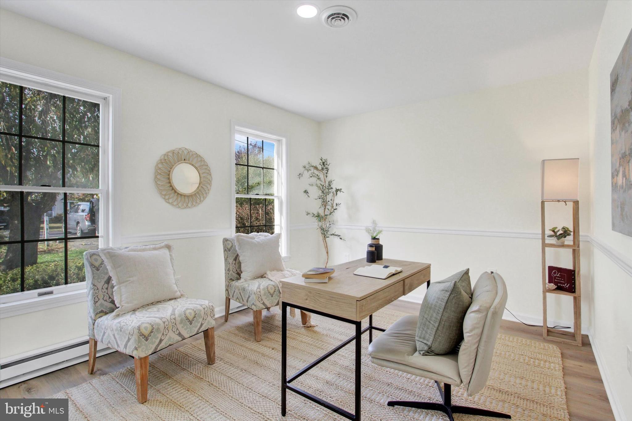 LAKE HERITAGE - Residential