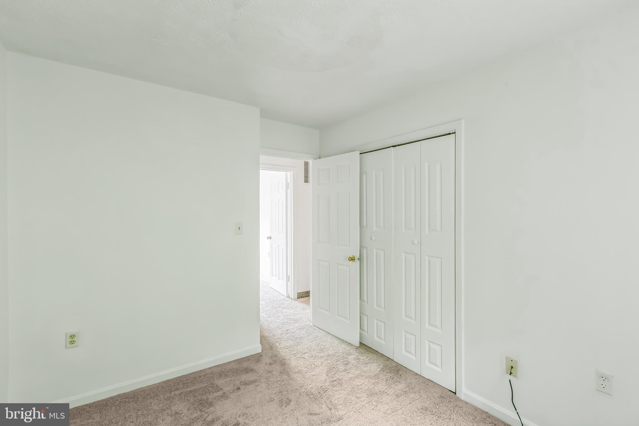 AUSTIN RUN TOWNHOUSES - Residential