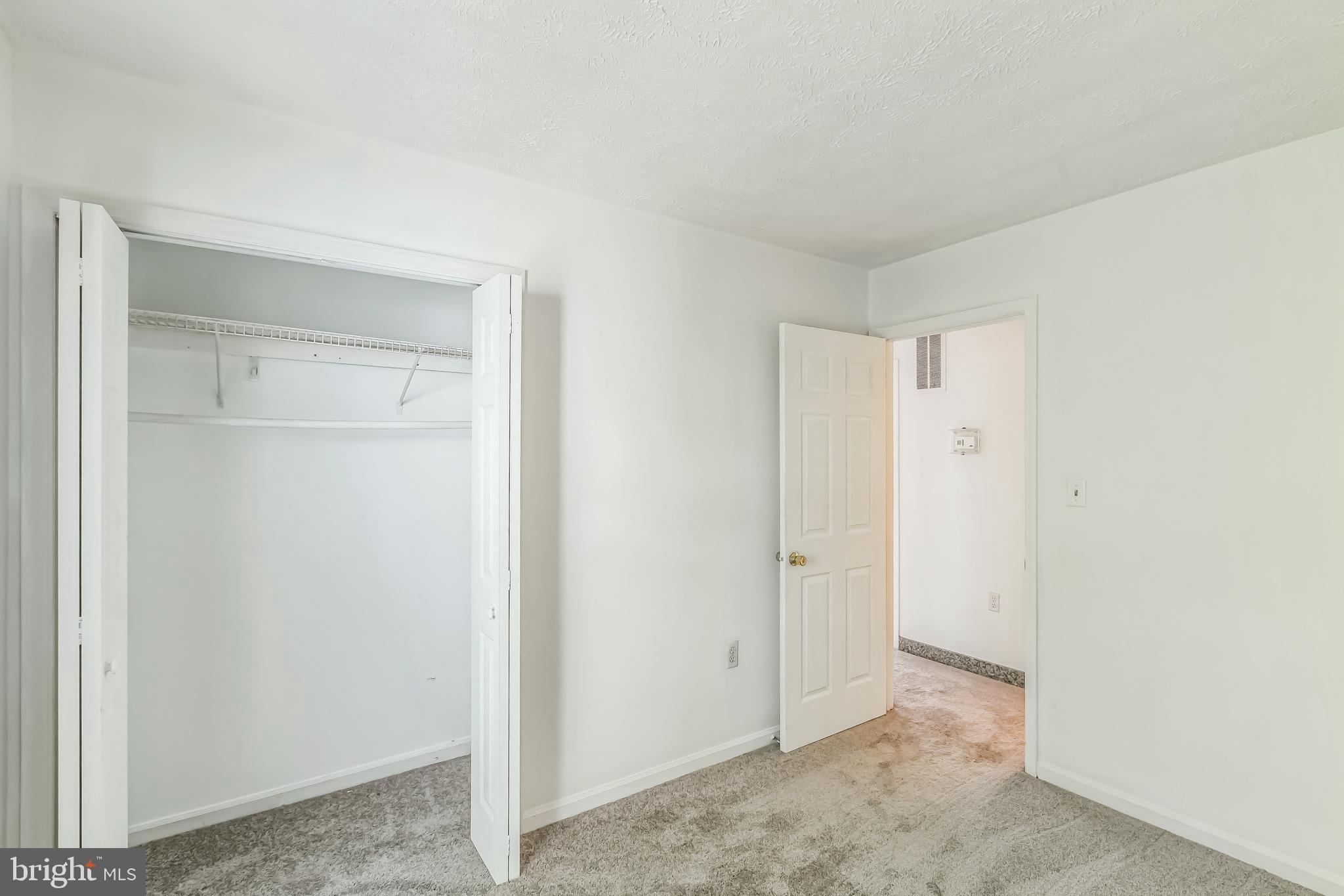 AUSTIN RUN TOWNHOUSES - Residential