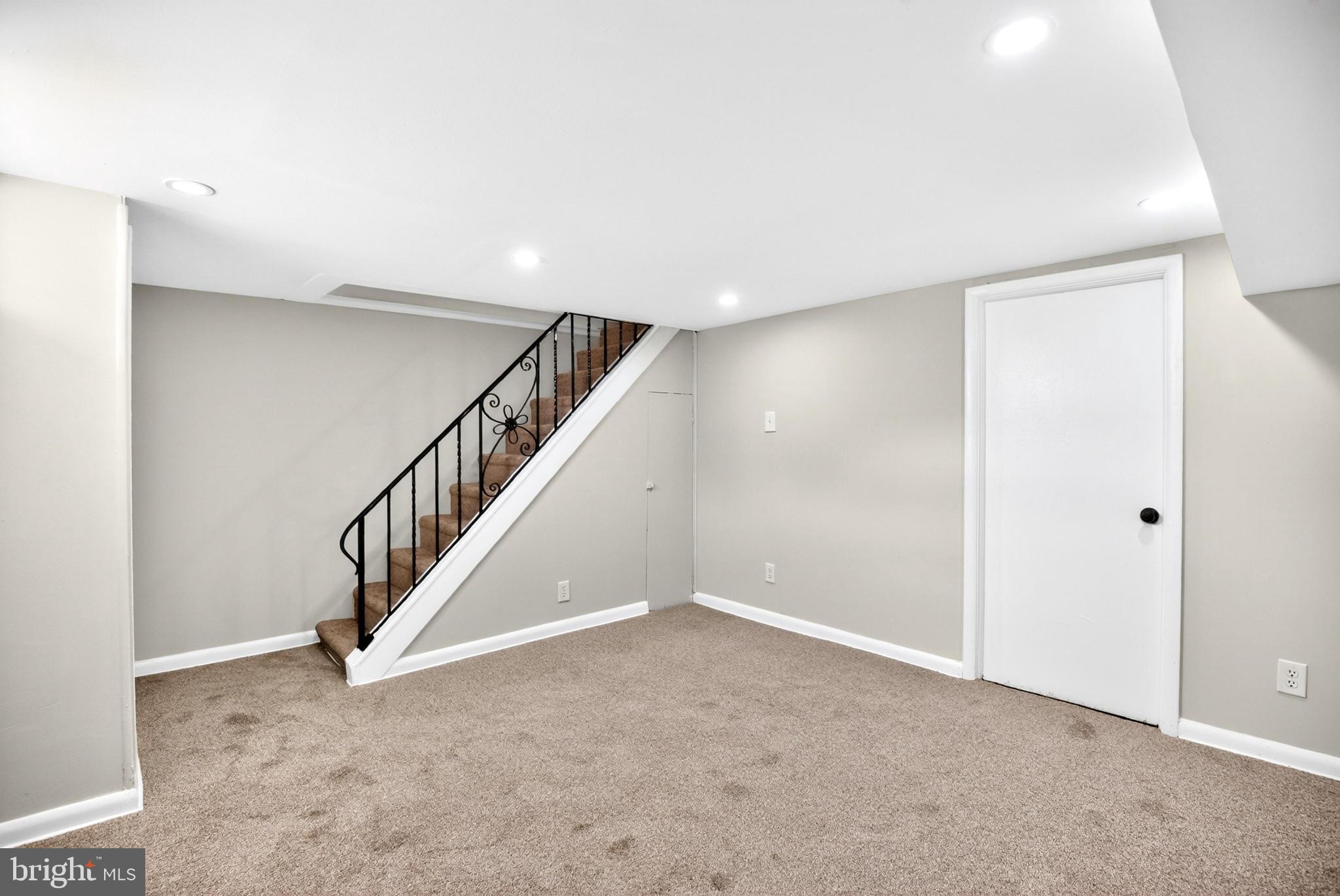 OVERBROOK - Residential