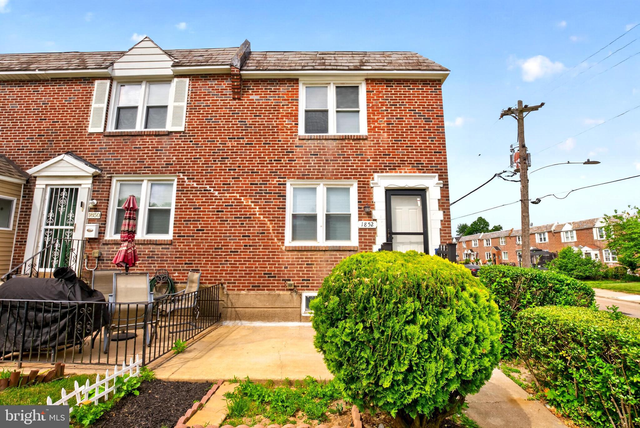 OVERBROOK - Residential