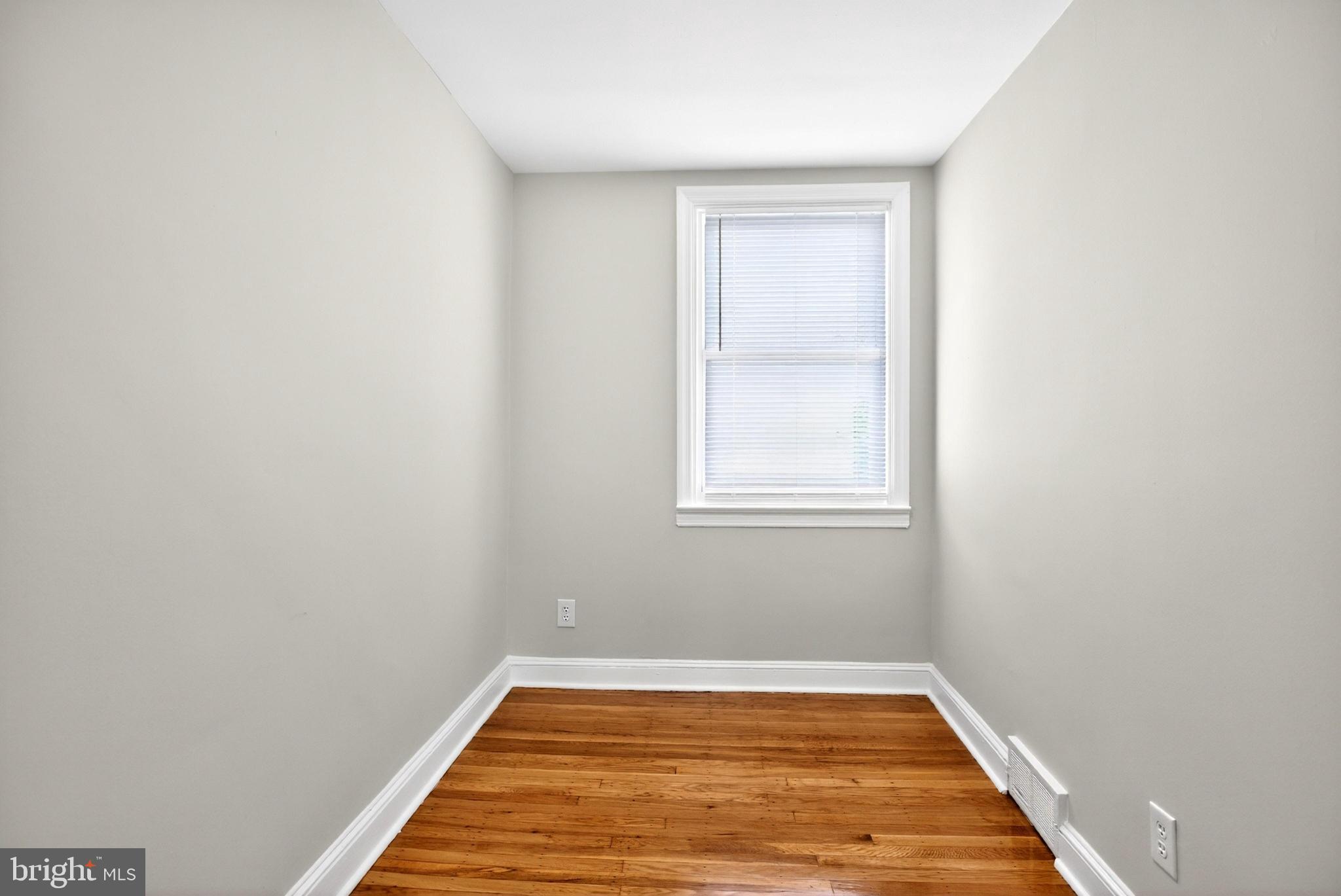 OVERBROOK - Residential
