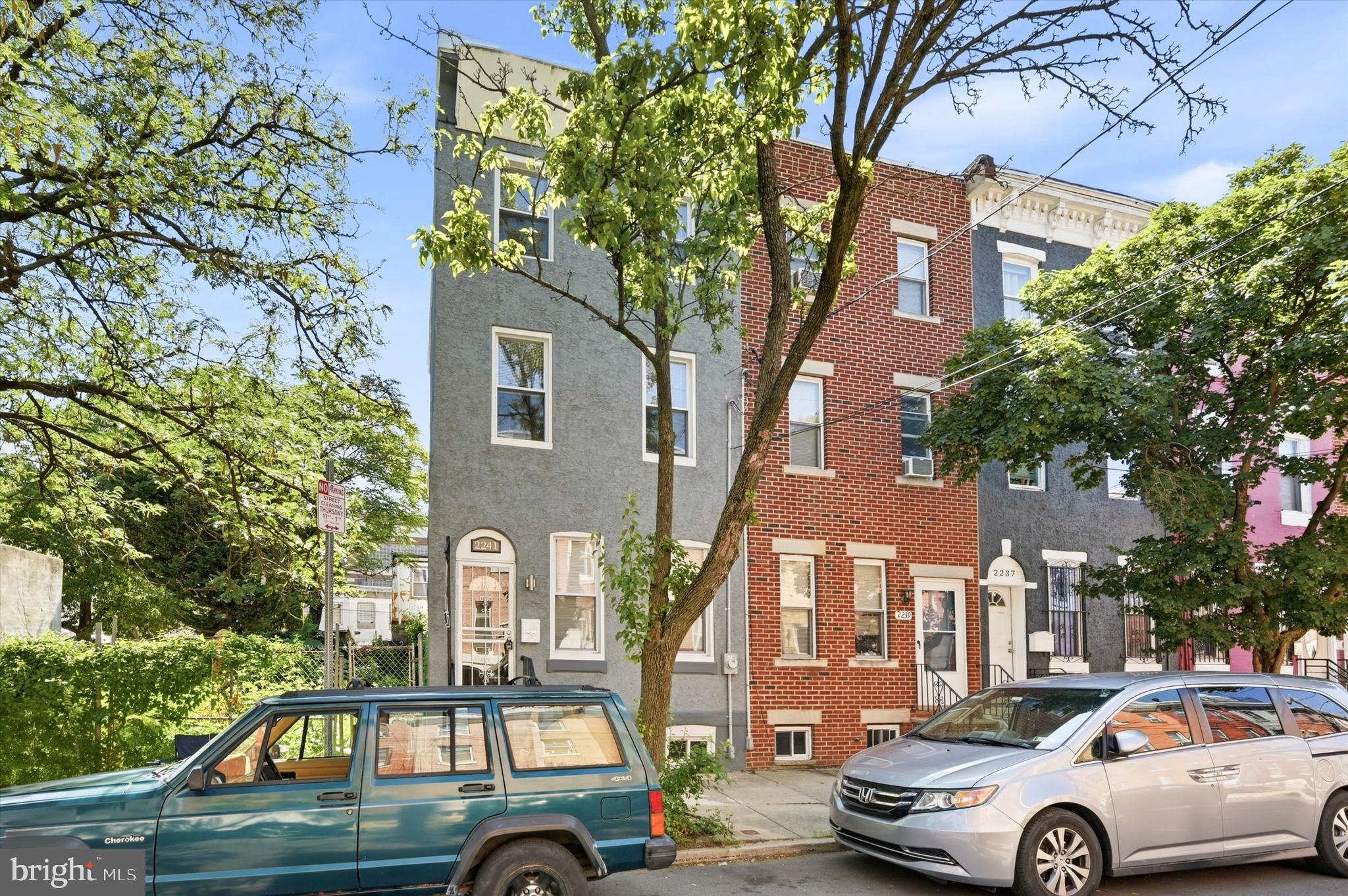 NORRIS SQUARE - Residential